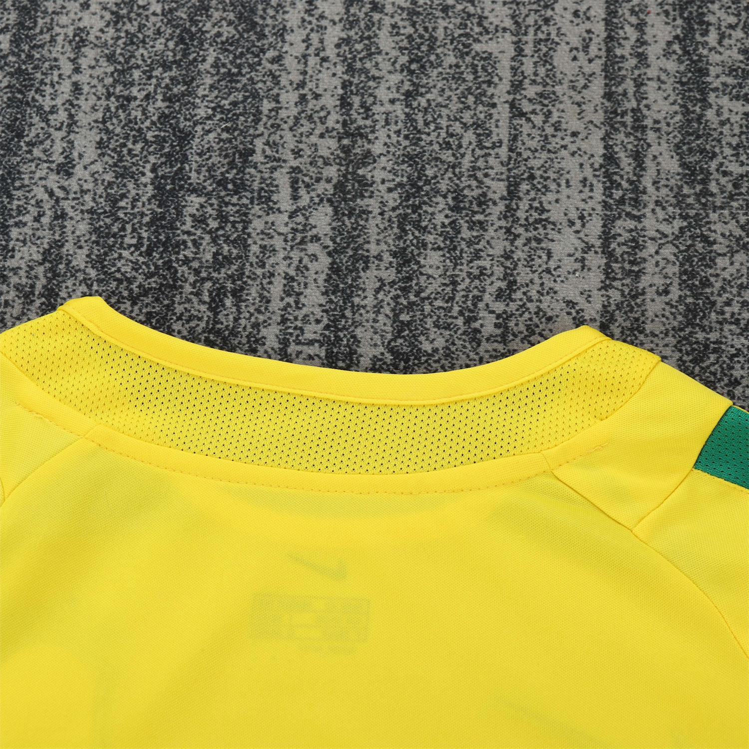 AlphaJersey-Retro Brazil 2002 Home Long Sleeves Kids Kit