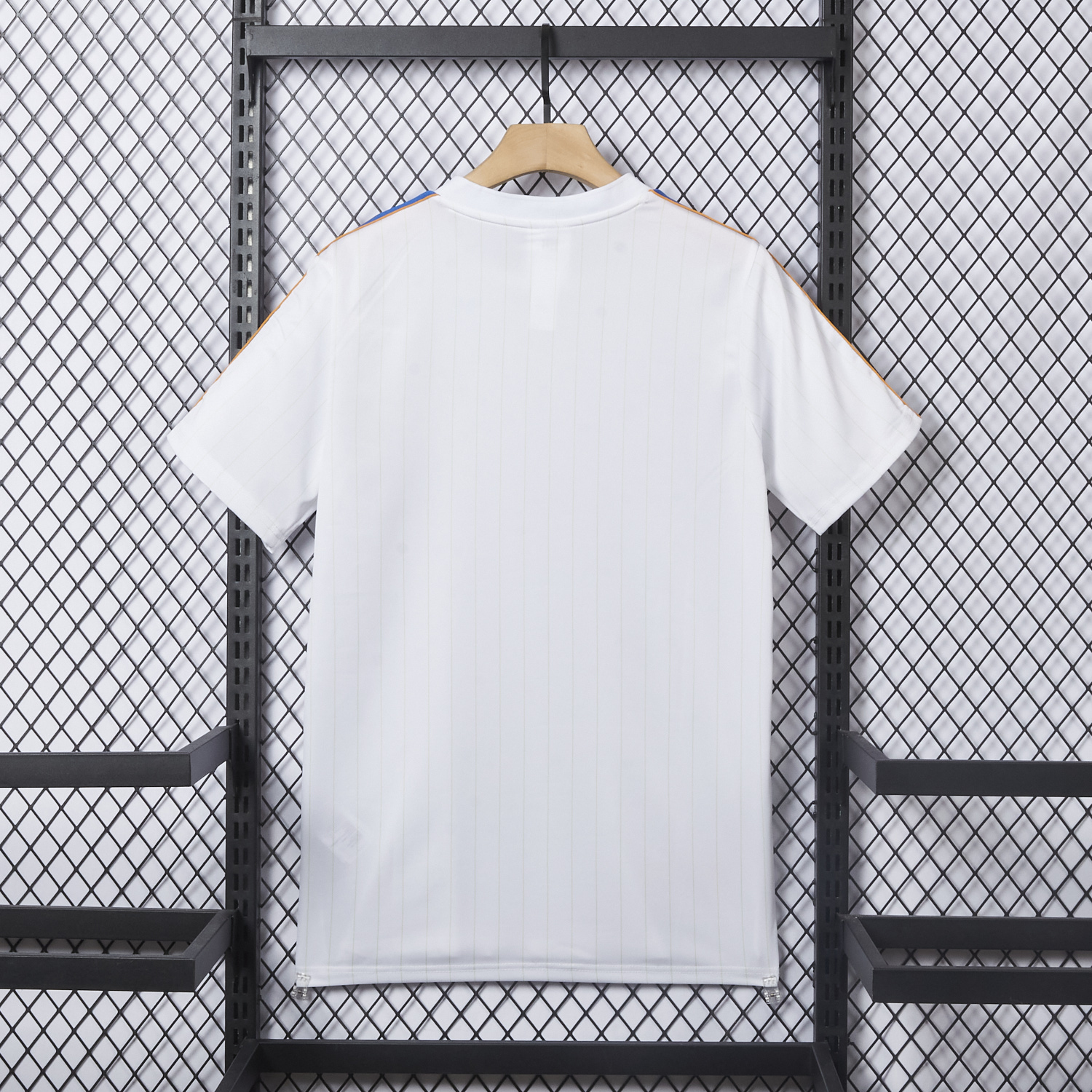 AlphaJersey-Real Madrid 25-26 Trefoil White Travel Jersey - Player Version