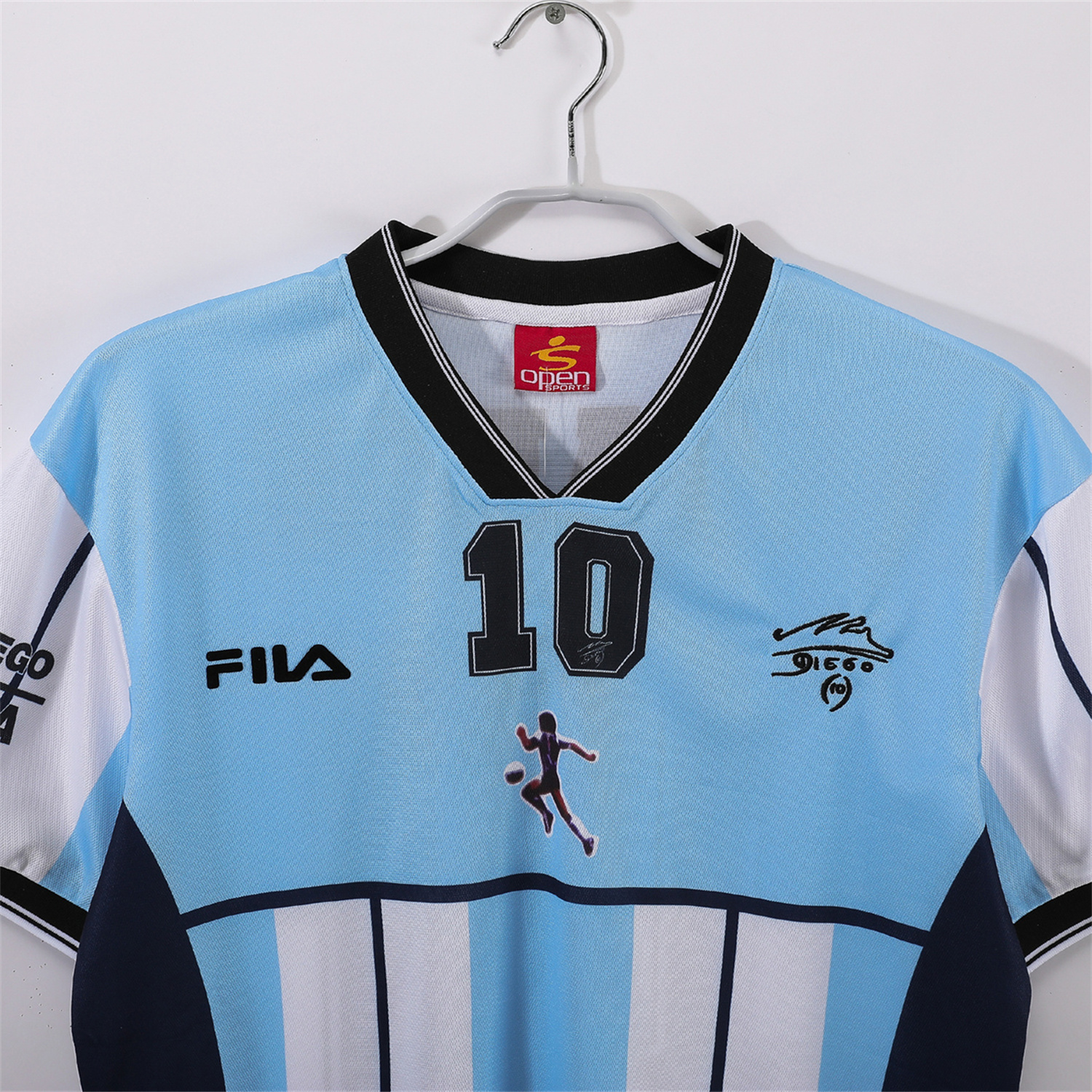 AlphaJersey-Retro Argentina 2001 Home Maradona Commemorative Jersey