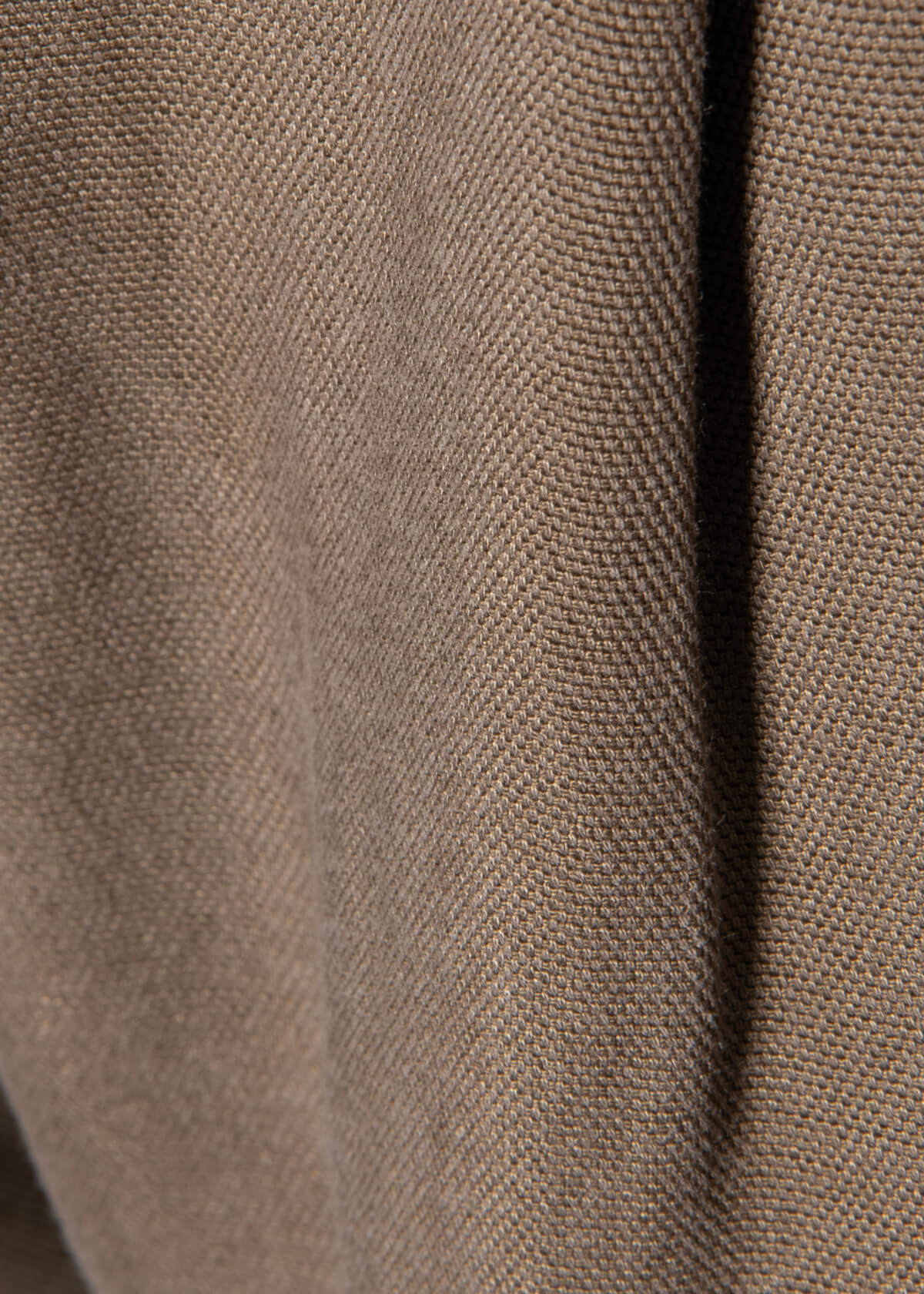 Royal Oxford Short Almond | Modern Menswear by yycbvcnbmmnbm