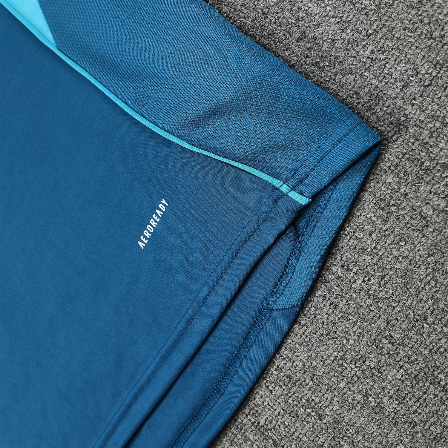 AlphaJersey-Club América 25-26 Short-Sleeve Training Set - Deep Blue Top & Deep Blue Shorts
