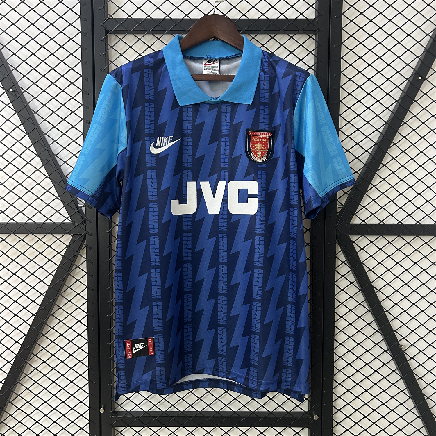 AlphaJersey-Retro Arsenal 1994-95 Away Jersey