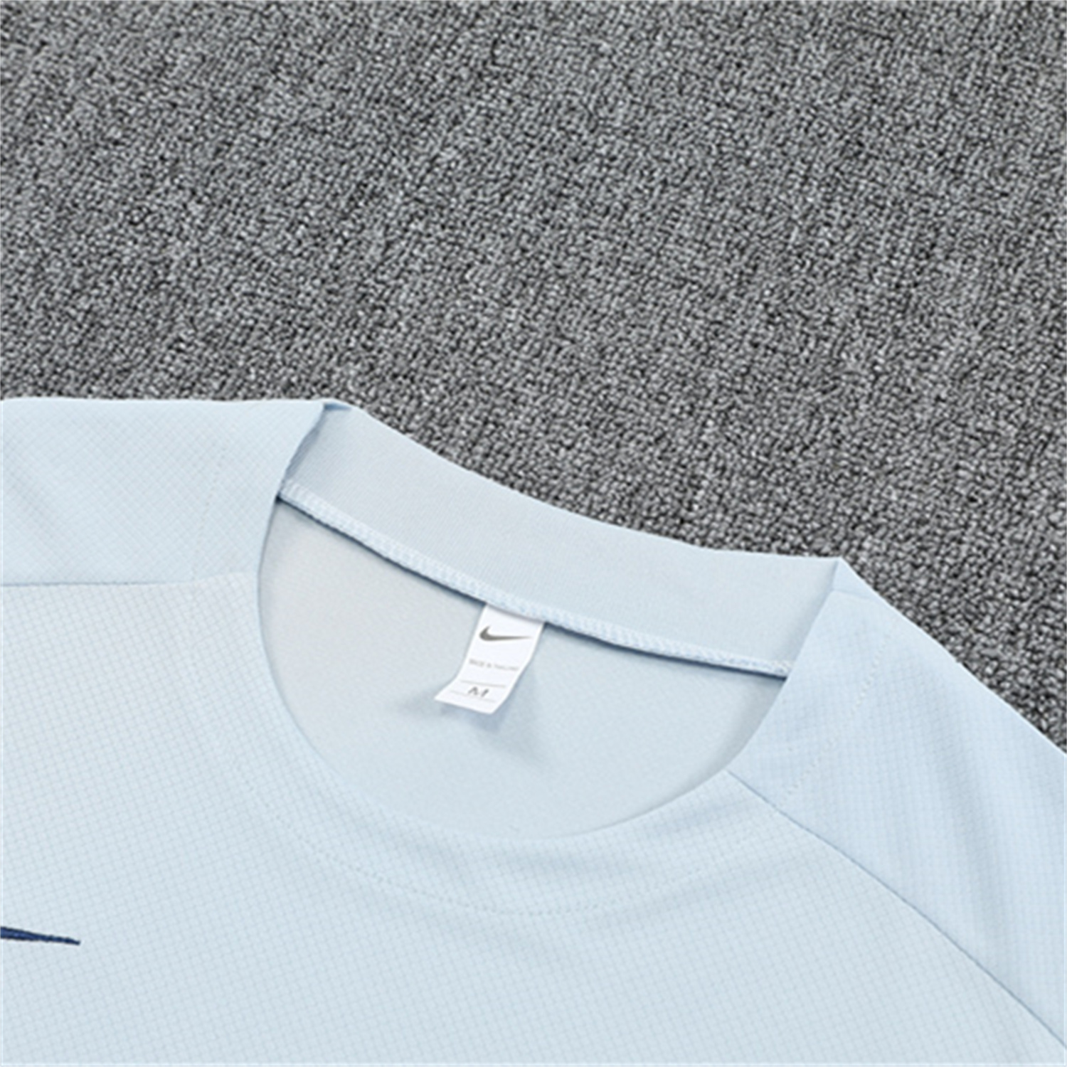 AlphaJersey-Inter Milan 25-26 Short-Sleeve Training Set - Light Grey Top & Blue Shorts