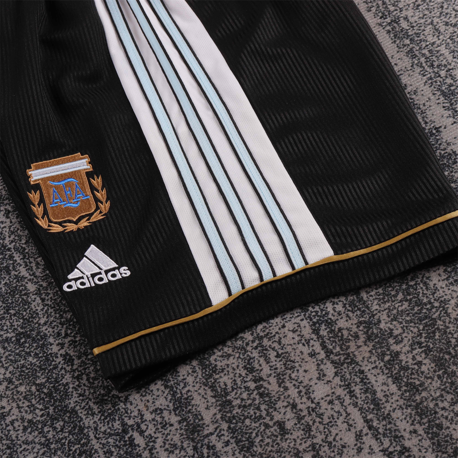 AlphaJersey-Retro Argentina 1998 Home Kids Kit