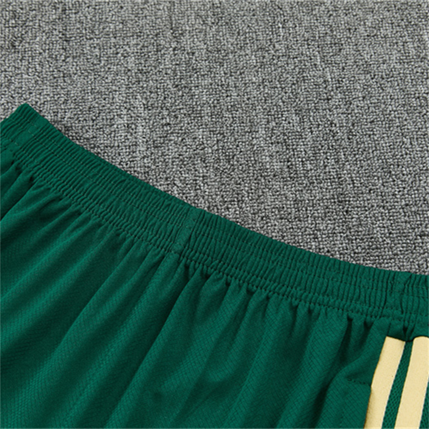 AlphaJersey-Real Madrid 26-27 Short-Sleeve Training Set - Green Top & Green Shorts