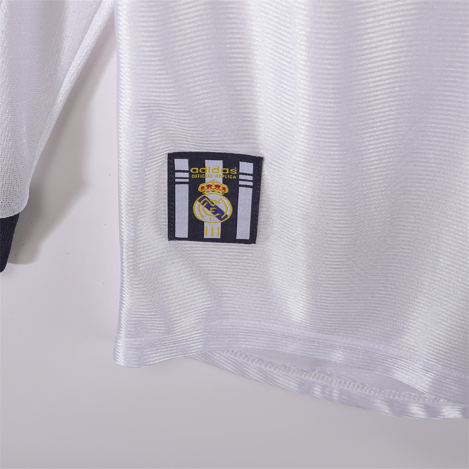 AlphaJersey-Retro Real Madrid 1998-00 Home Long Sleeves Jersey