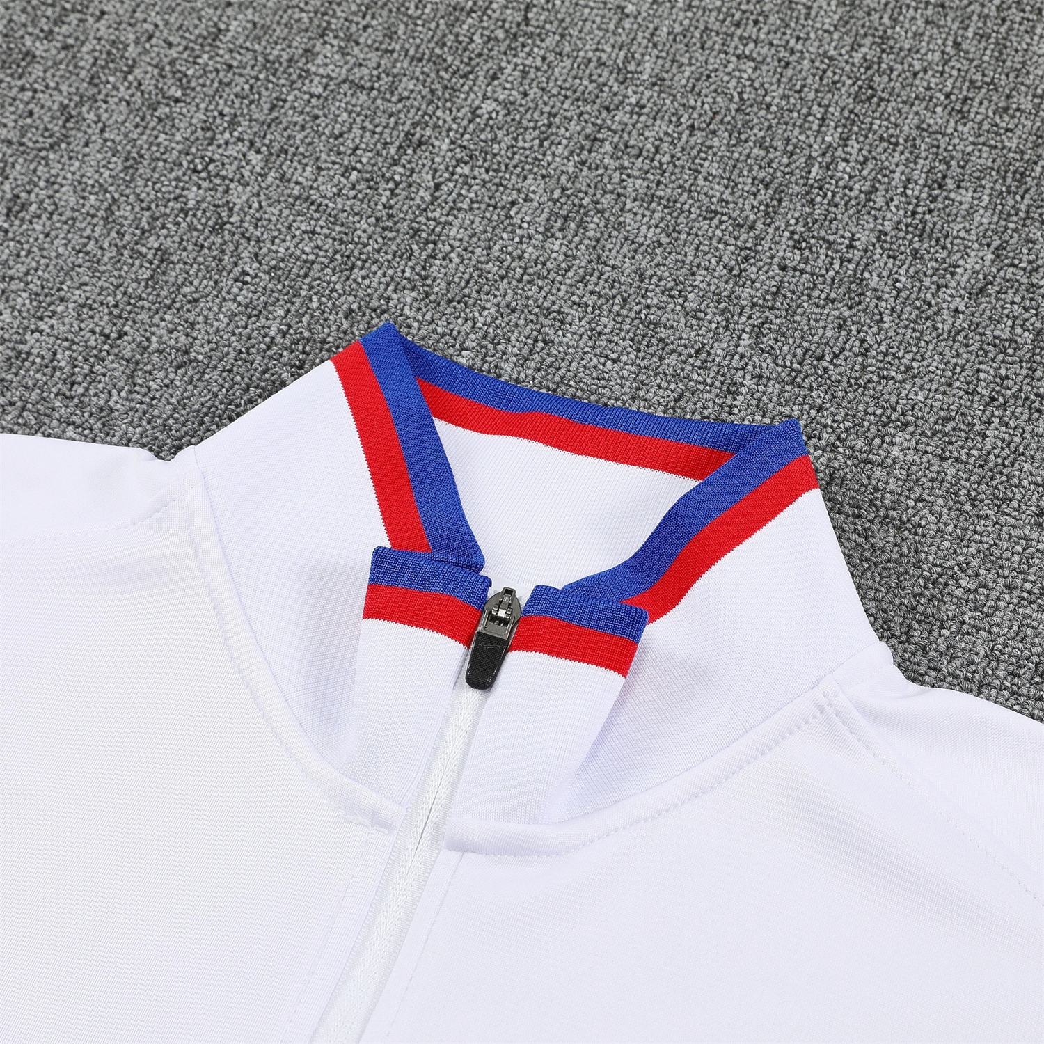 AlphaJersey-England 2026 Long Sleeve Training Set - White Top and Blue Pants