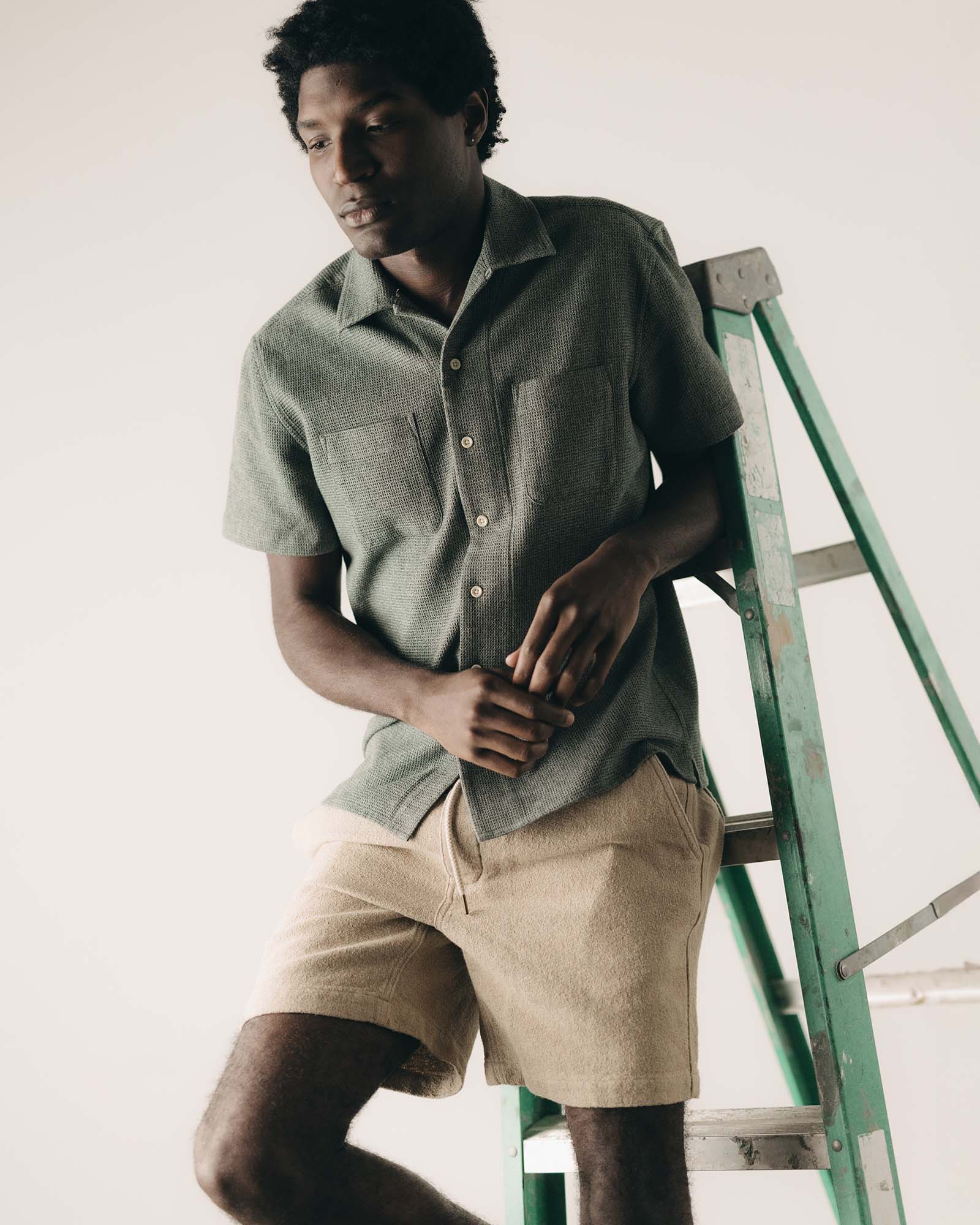 The Conrad Shirt in Deep Sea Twist | Modern Menswear by yycbvcnbmmnbm