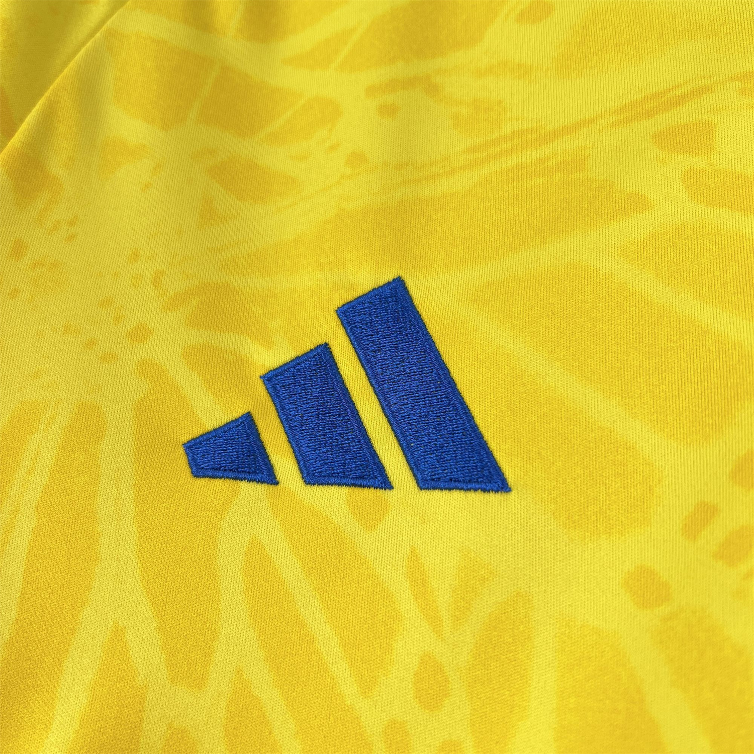 AlphaJersey-Colombia 2026 Home Long Sleeves Jersey - Fans Version