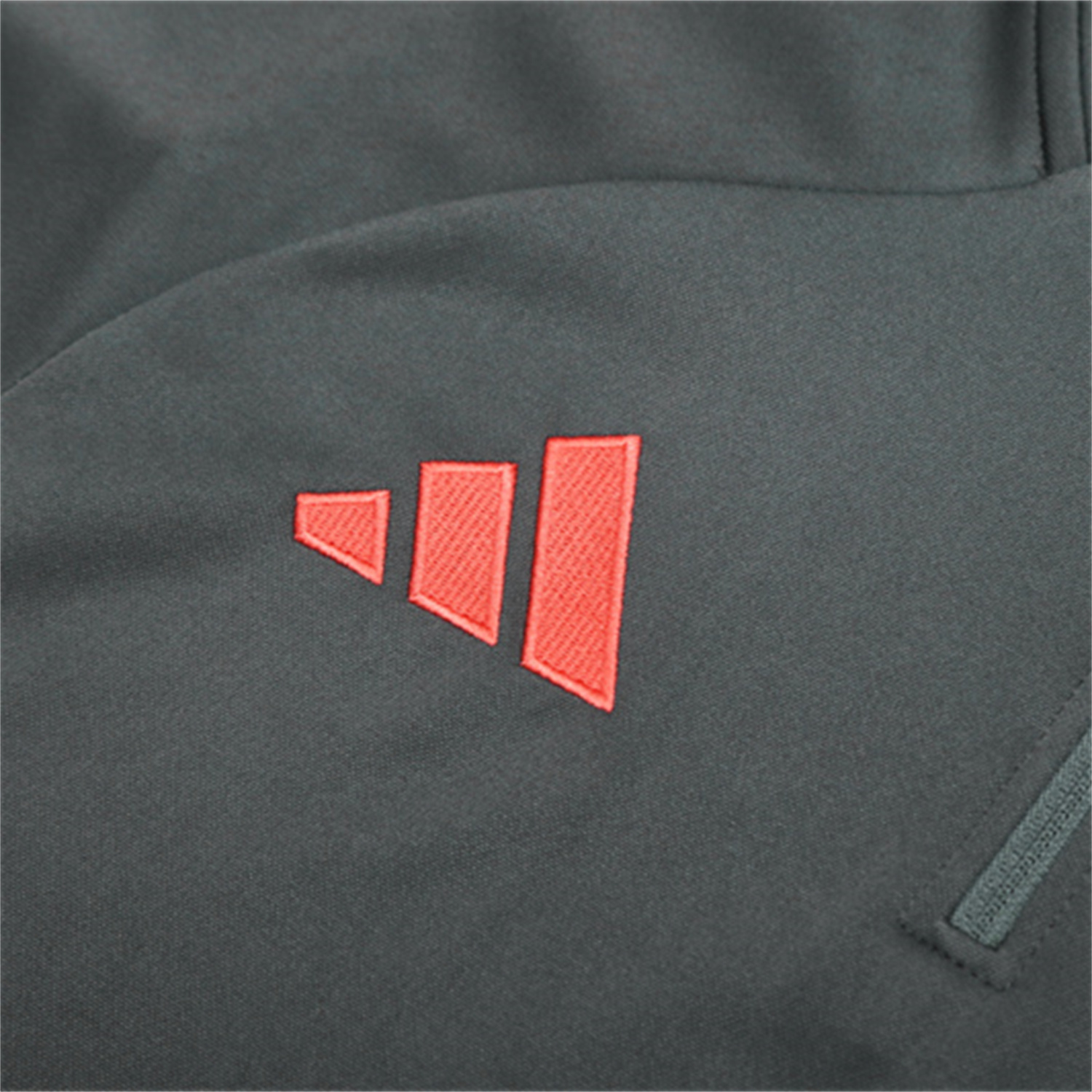 AlphaJersey-Bayern Munich 25-26 Long Sleeves Training Set - Dark Grey Top & Pants