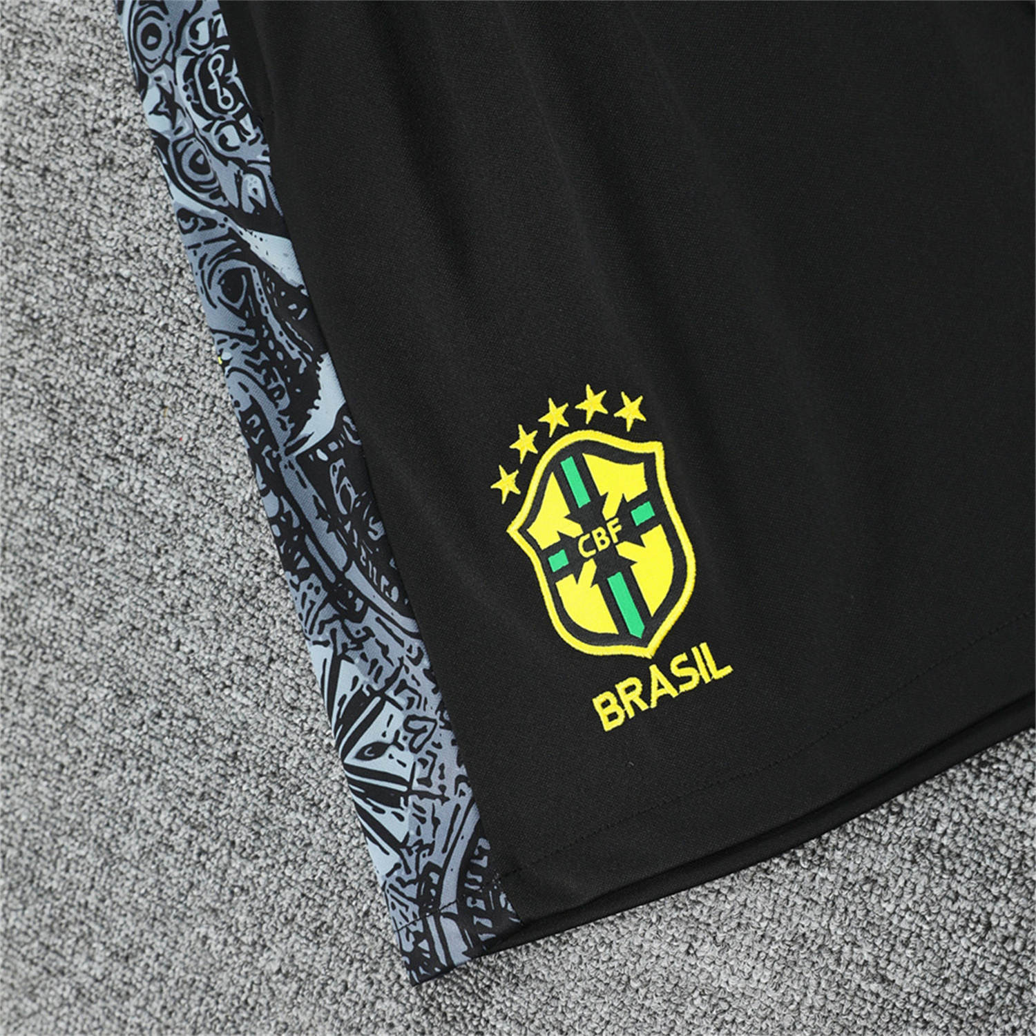 AlphaJersey-Brazil 25-26 White Jesus Statue Vest Training Set - White Vest & Black Shorts