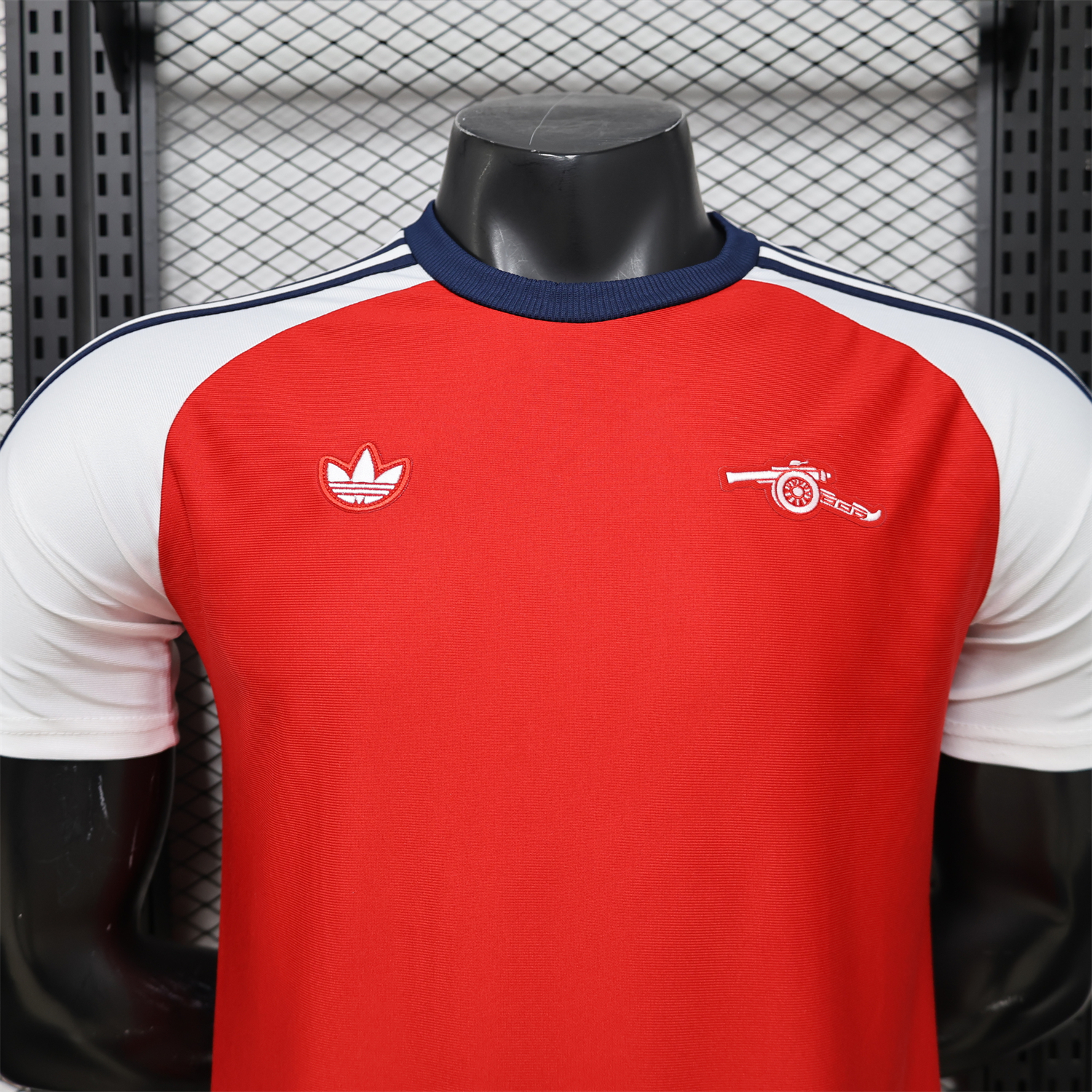 AlphaJersey-Arsenal 25-26 Red With White Casual Jersey - Player Version