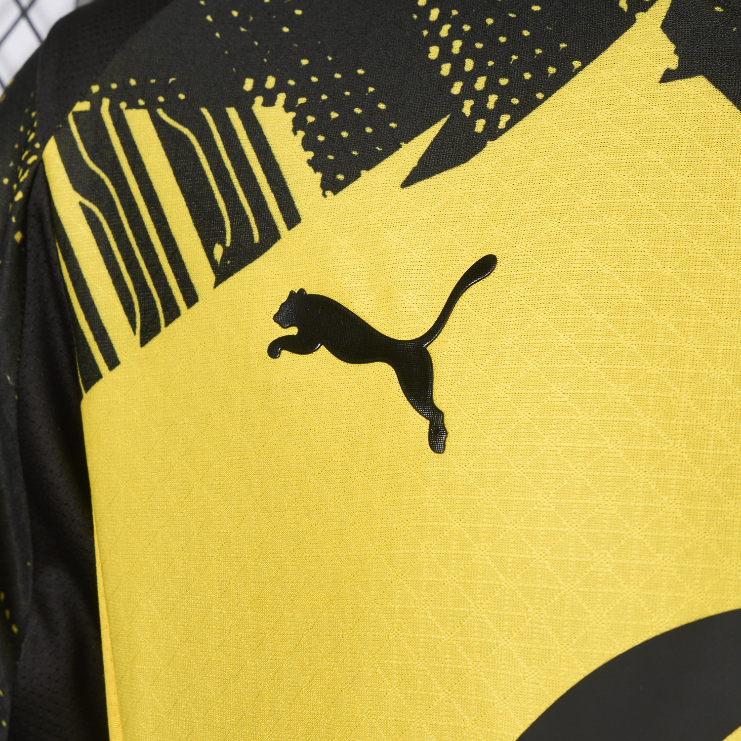 AlphaJersey-Dortmund 25-26 Home Jersey With Chest Sponsor - Player Version