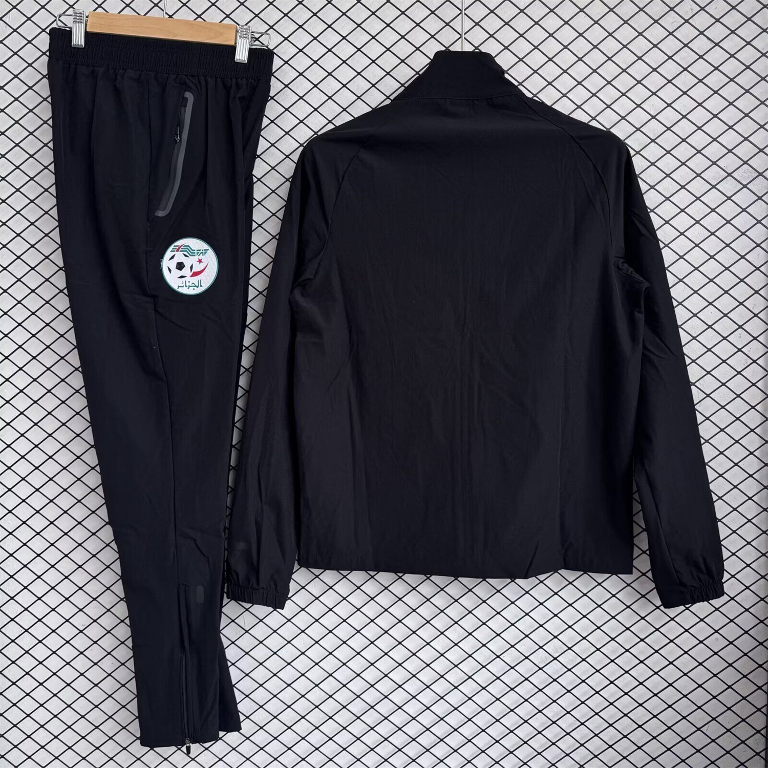 AlphaJersey-Algeria 25-26 Windbreaker Training Set - Black Top and Pants