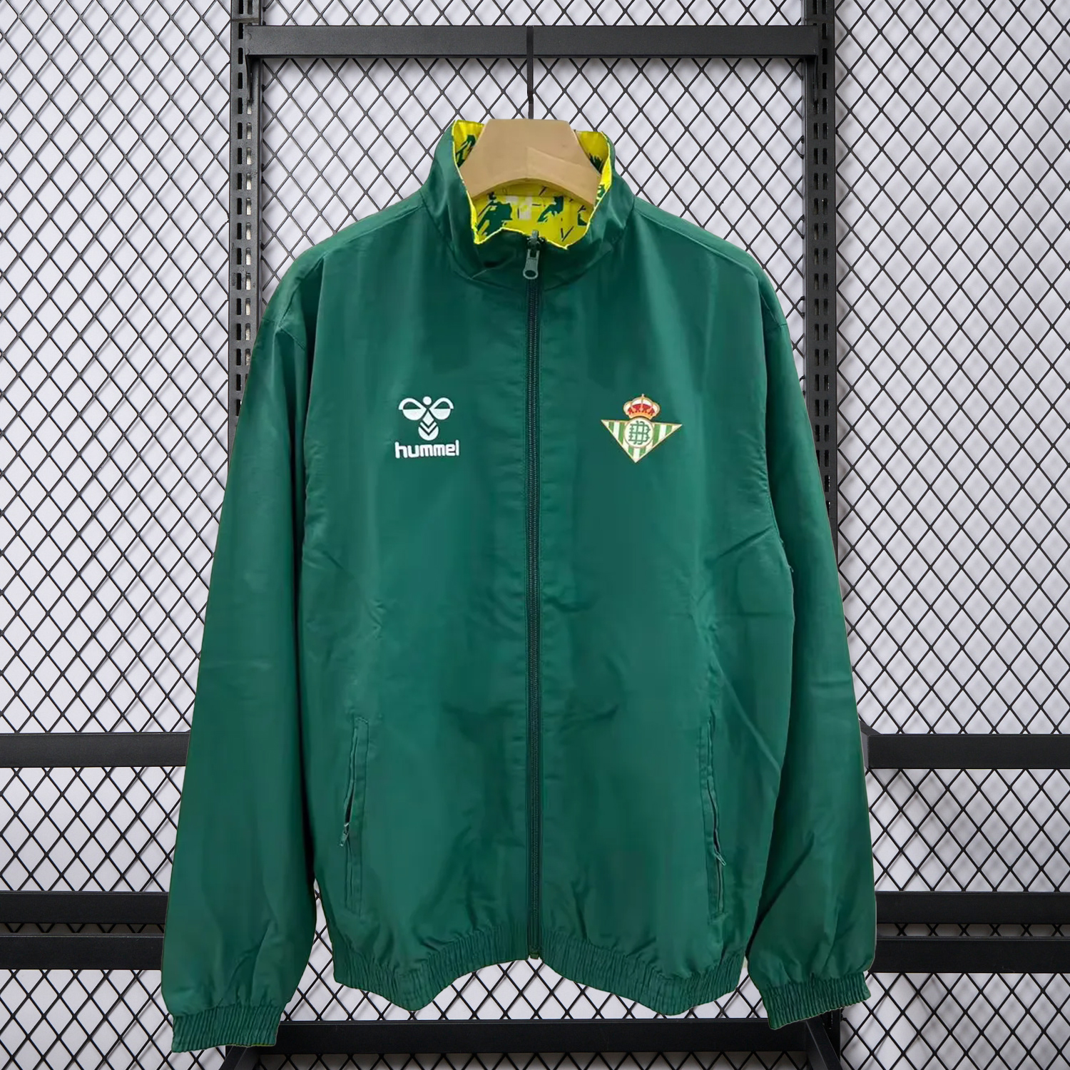 AlphaJersey-Real Betis 25-26 Double Sided Reversible Windbreaker - Green & Yellow