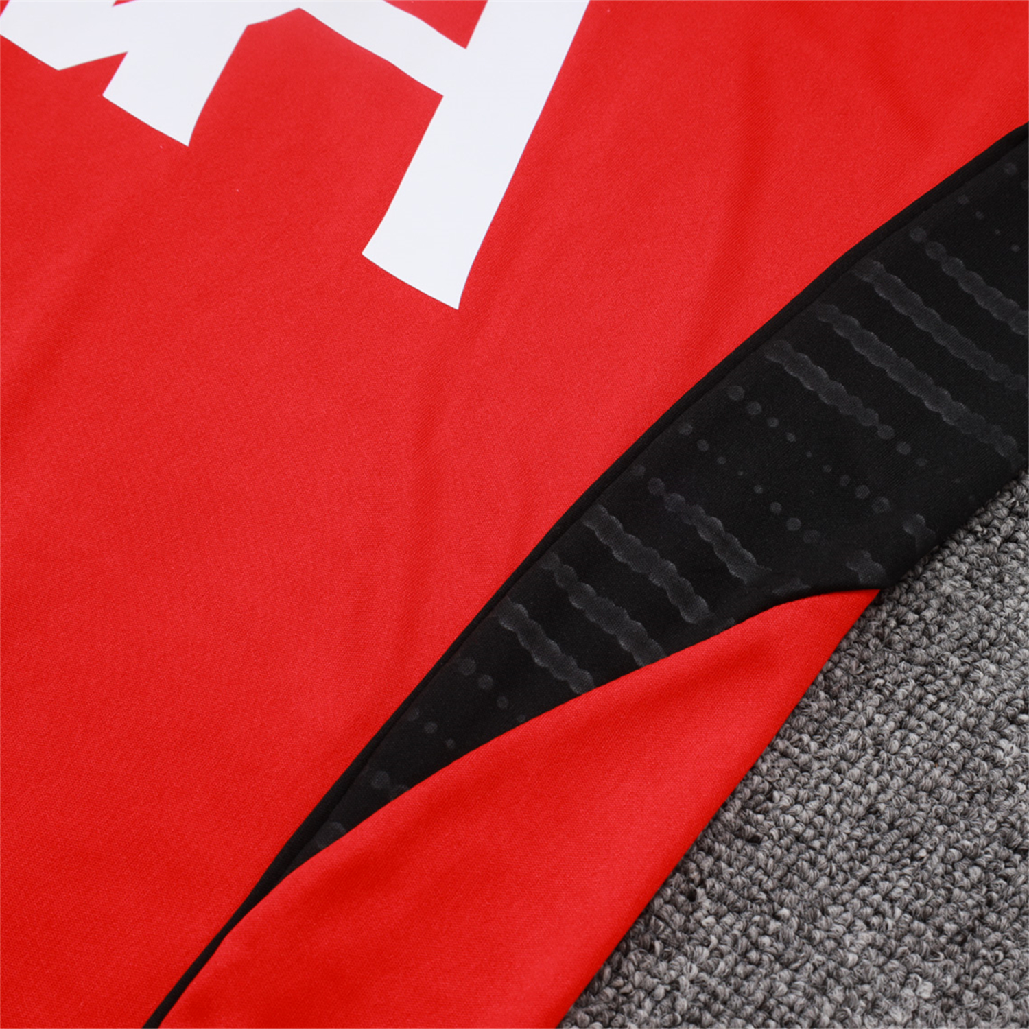 AlphaJersey-Liver.pool 25-26 Vest Training Set - Red Vest & Black Shorts