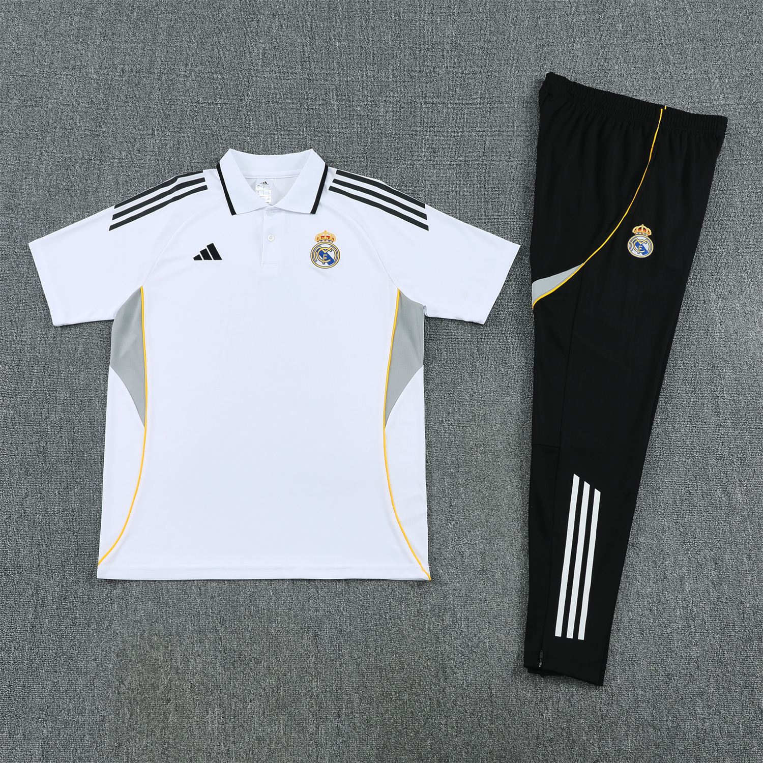 AlphaJersey-Real Madrid 25-26 POLO Short-Sleeve Training Set - White Top and Black Pants