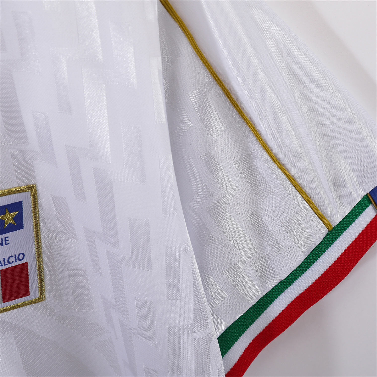 AlphaJersey-Retro Italy 1995 Away Jersey