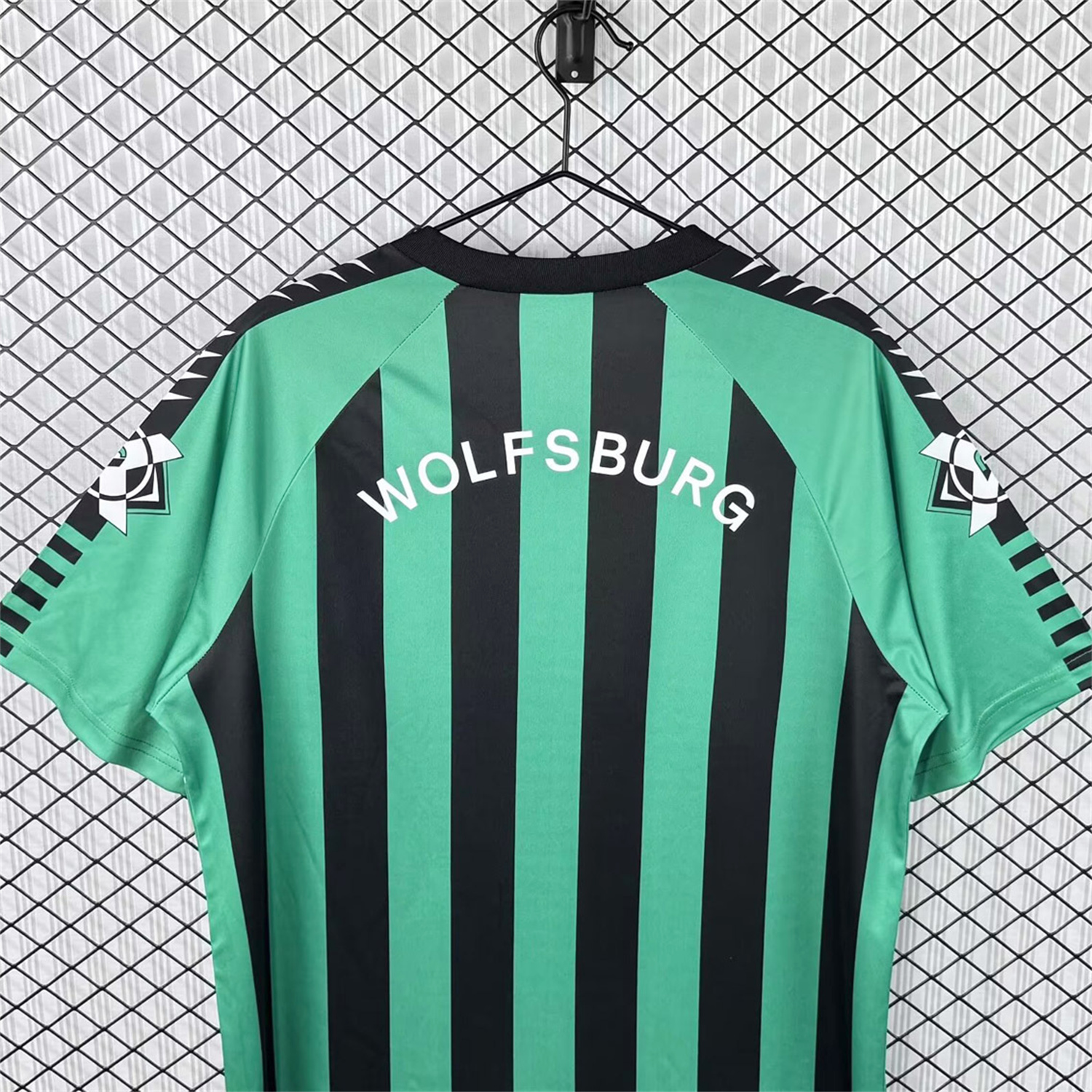AlphaJersey-Retro Wolfsburg 1994-96 Away Jersey