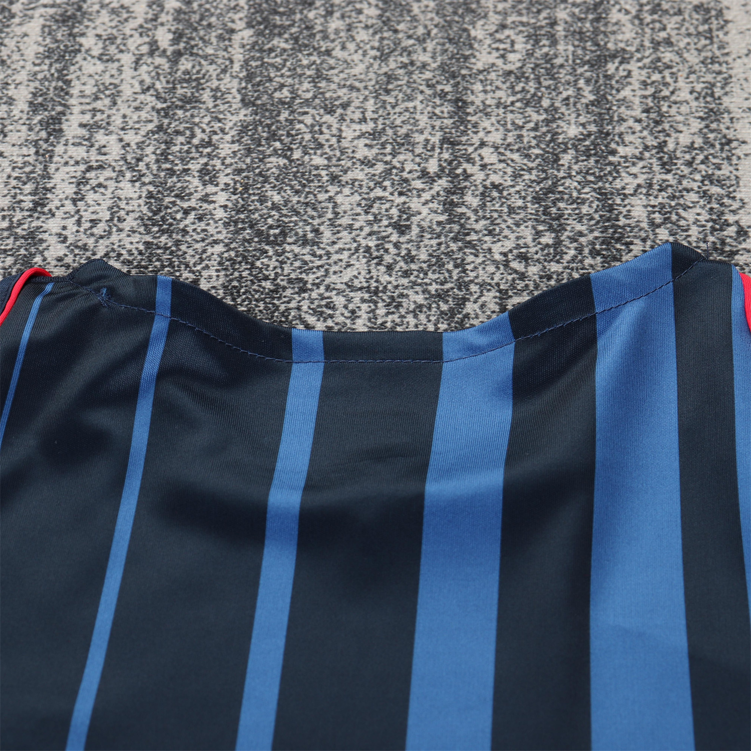AlphaJersey-Retro Barcelona 2004-05 Away Kids Kit