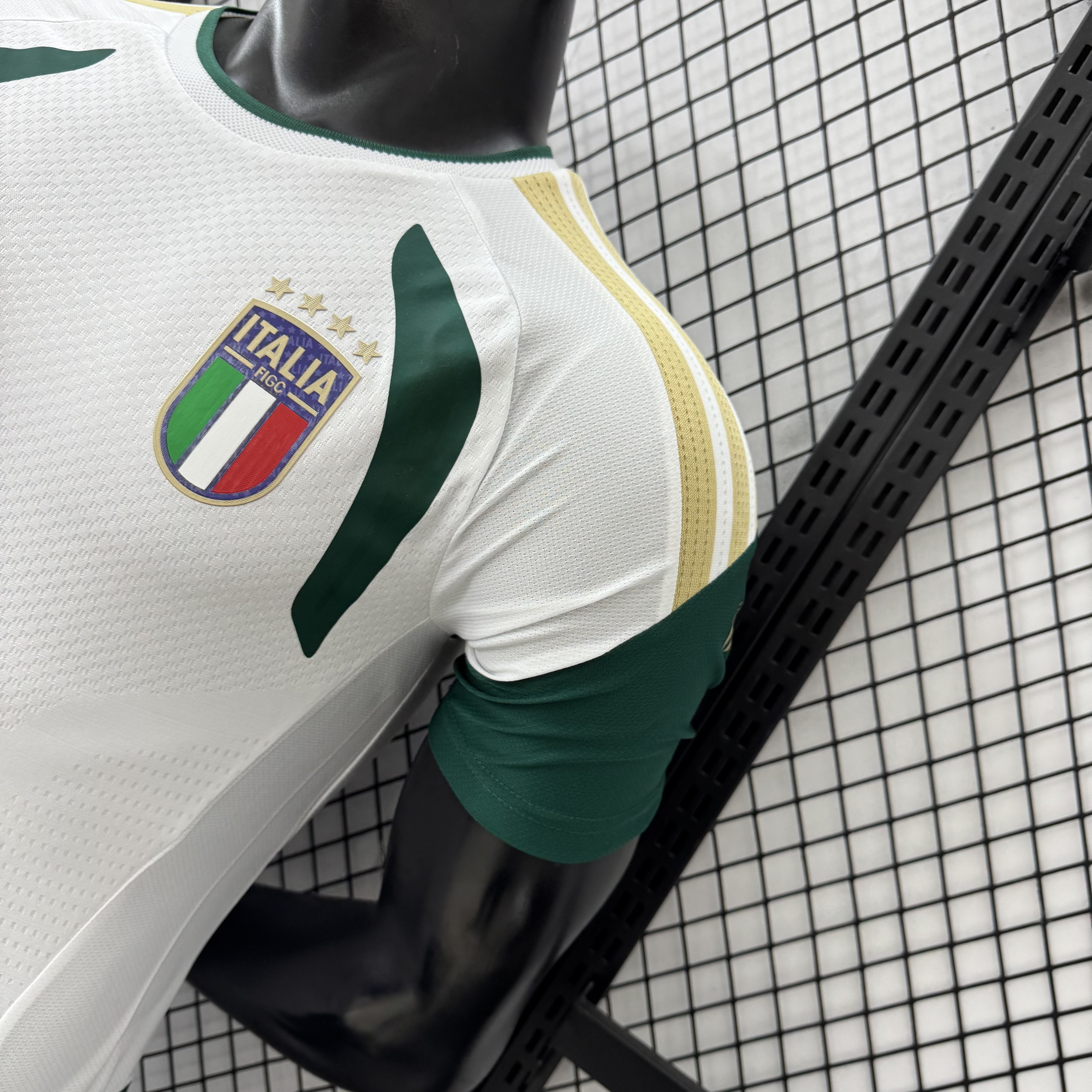 AlphaJersey-Italy 2026 White Pre-Match Training Jersey - Player Version