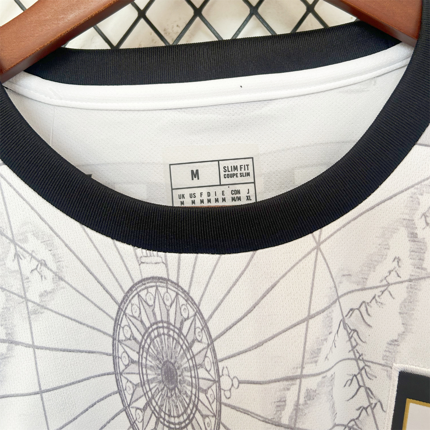 AlphaJersey-Japan 25-26 One Piece Luffy Stroke Special Edition Jersey - Fans Version