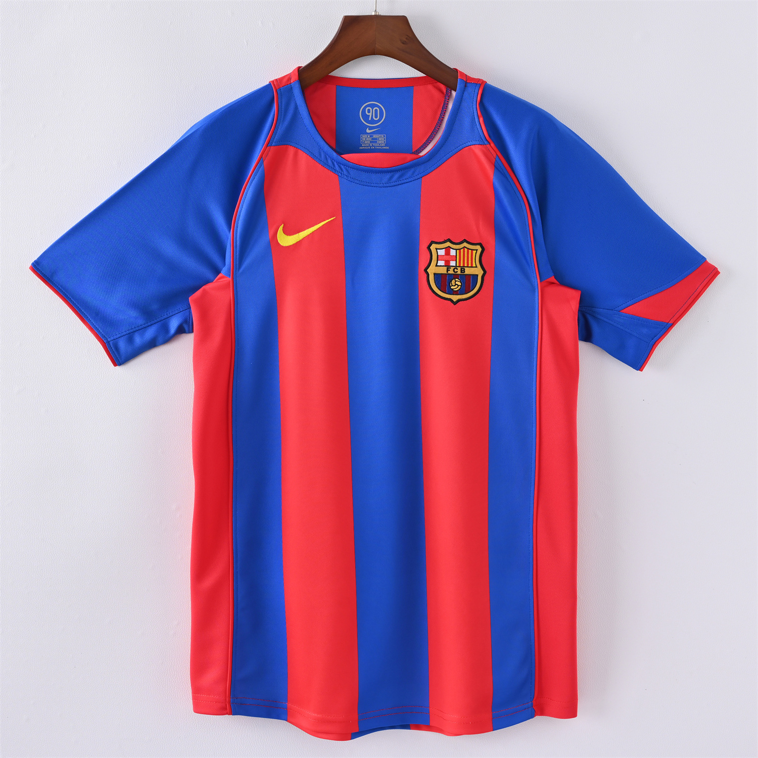 AlphaJersey-Retro Barcelona 04-05 Home Jersey