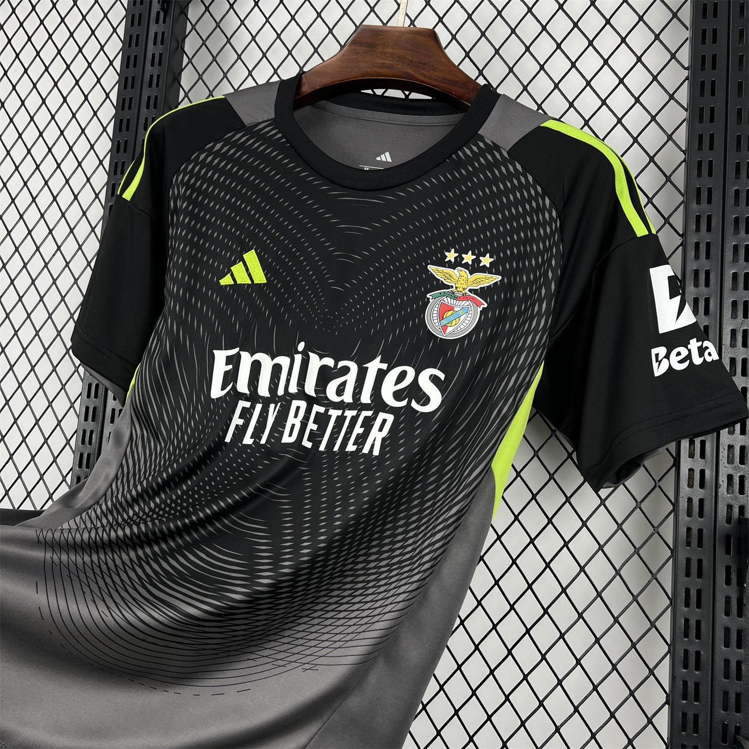 AlphaJersey-Benfica 25-26 Black Goalkeeper Jersey - Fans Version