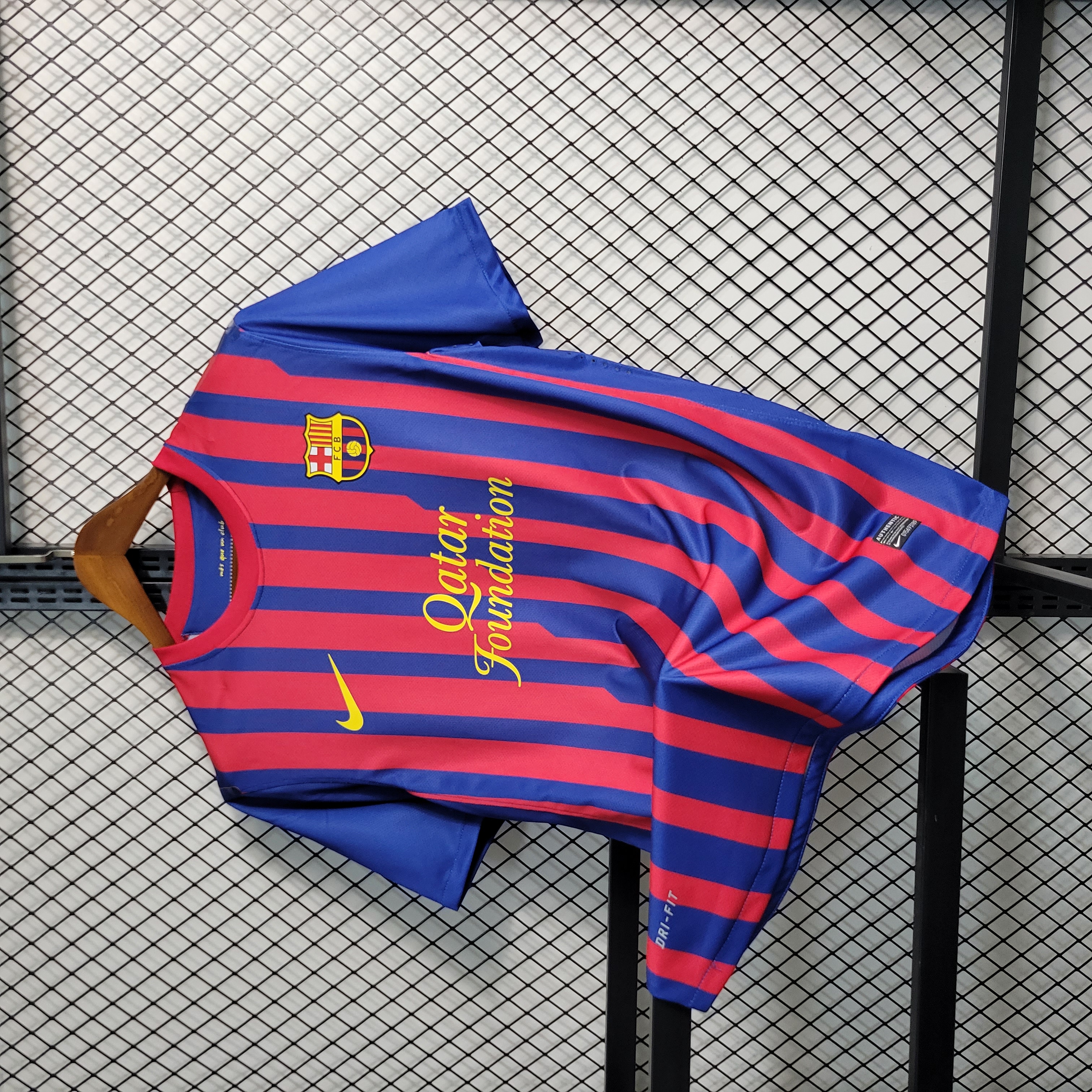 AlphaJersey-Retro Barcelona 11-12 Home Stadium Jersey