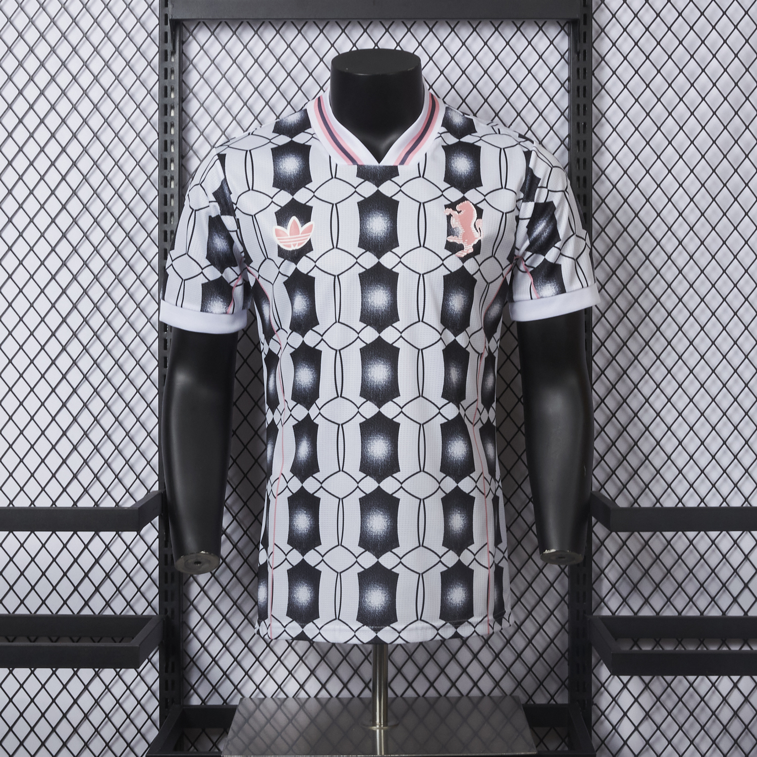 AlphaJersey-Juventus 25-26 Retro-Style Hexagonal Pattern Jersey - Player Edition