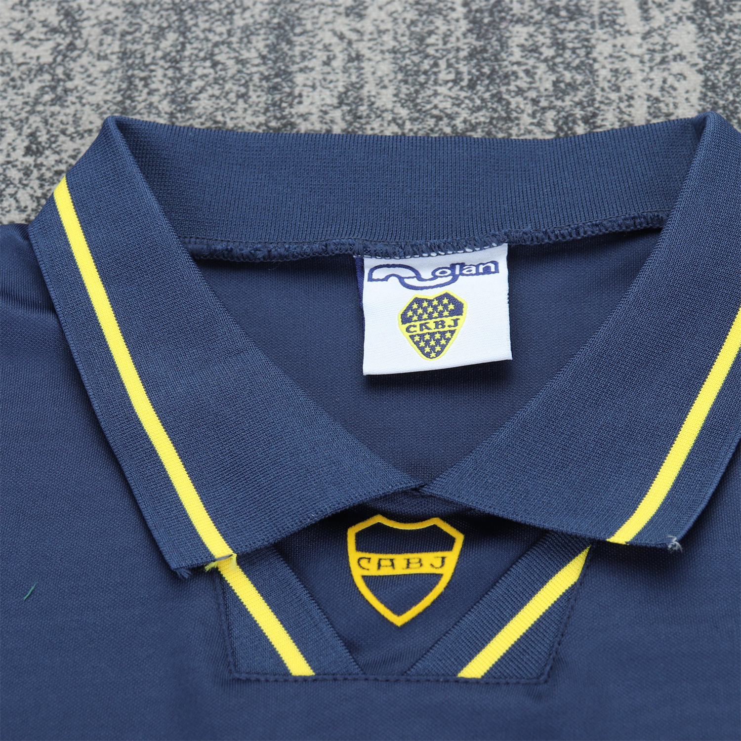 AlphaJersey-Retro Boca Juniors 1993-95 Home Kids Kit