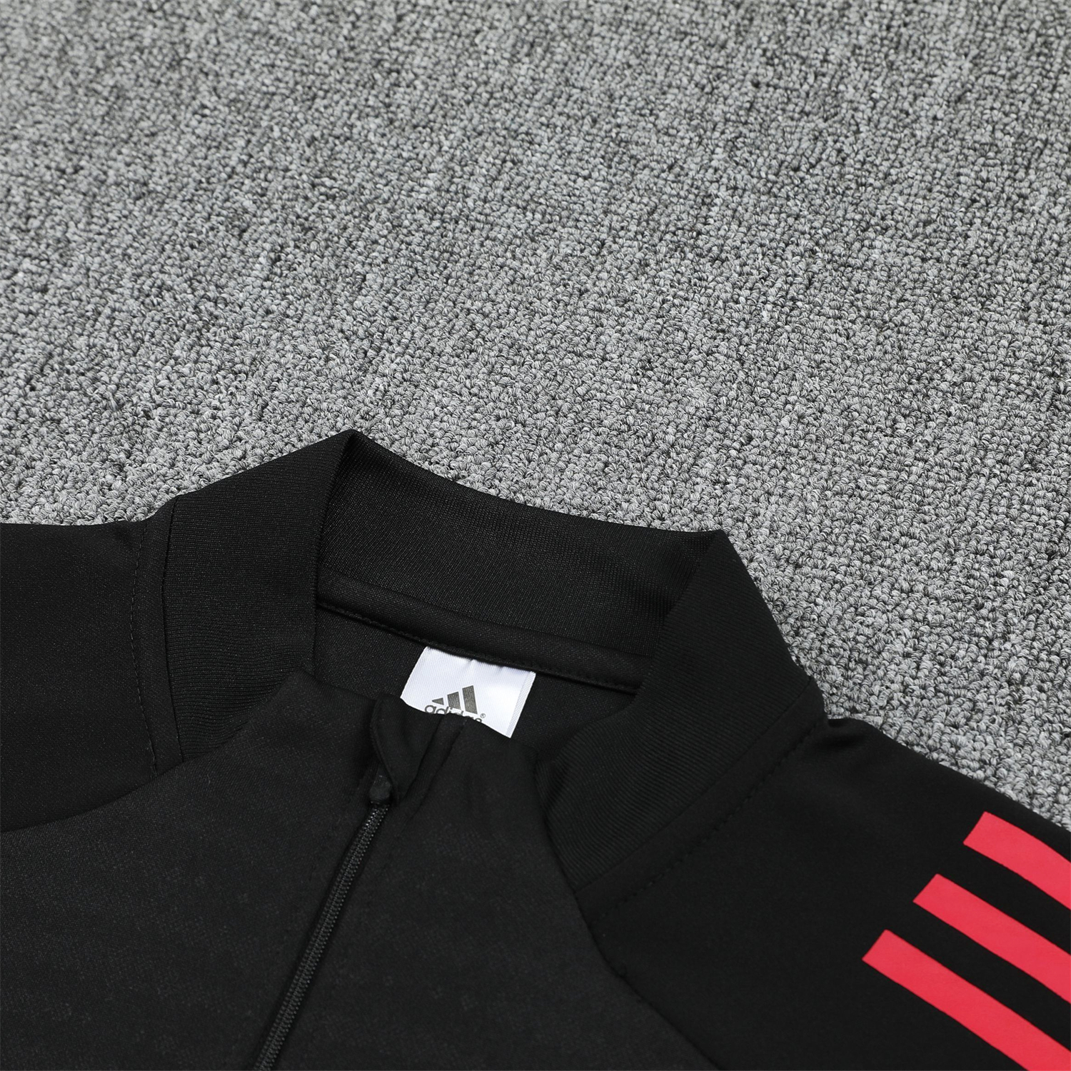 AlphaJersey-River Plate 25-26 Long Sleeves Training Set - Black With Red Top & Black Pants