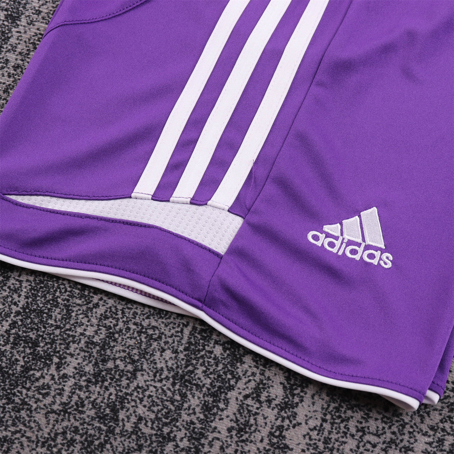 AlphaJersey-Retro Real Madrid 2006-07 Away Purple Kids Kit