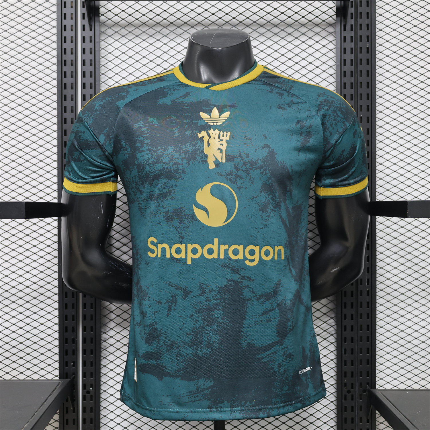 AlphaJersey-Manchester United 26-27 Devil Green Gold Special Jersey - Player Version