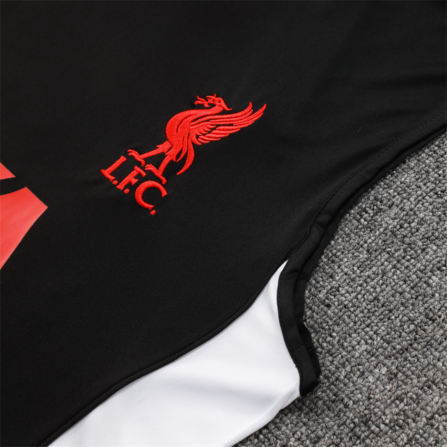 AlphaJersey-Liver.pool 25-26 Vest Training Set - Black Vest & Black Shorts