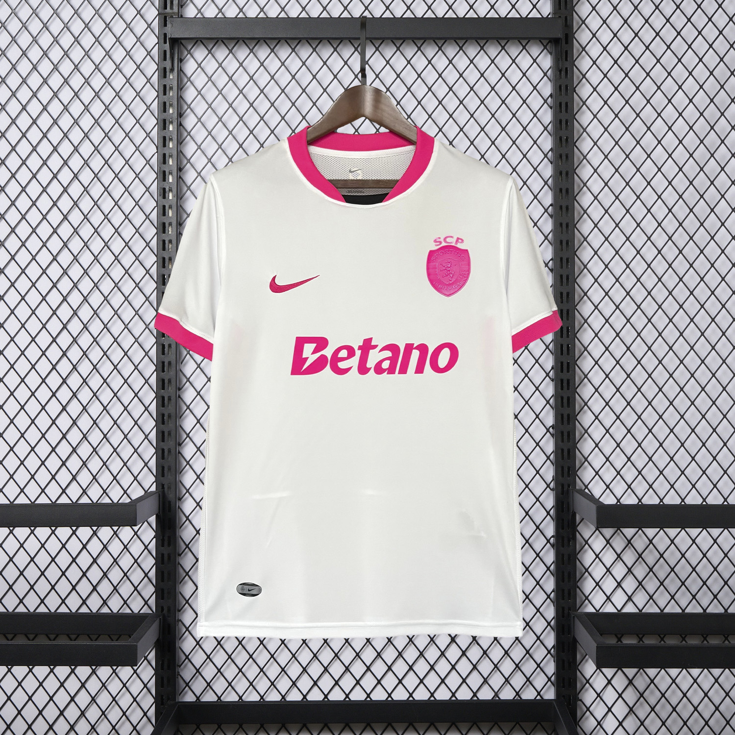 AlphaJersey-Sporting CP 25-26 Pink And White Special Jersey - Fans Version