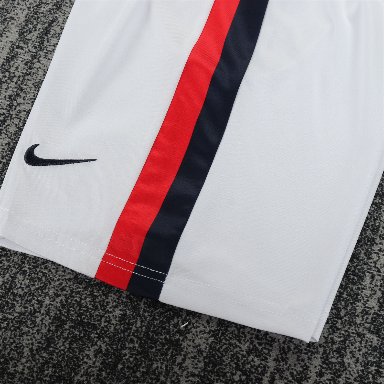 AlphaJersey-Retro Paris Saint-Germain PSG 2002-03 Away Kids Kit