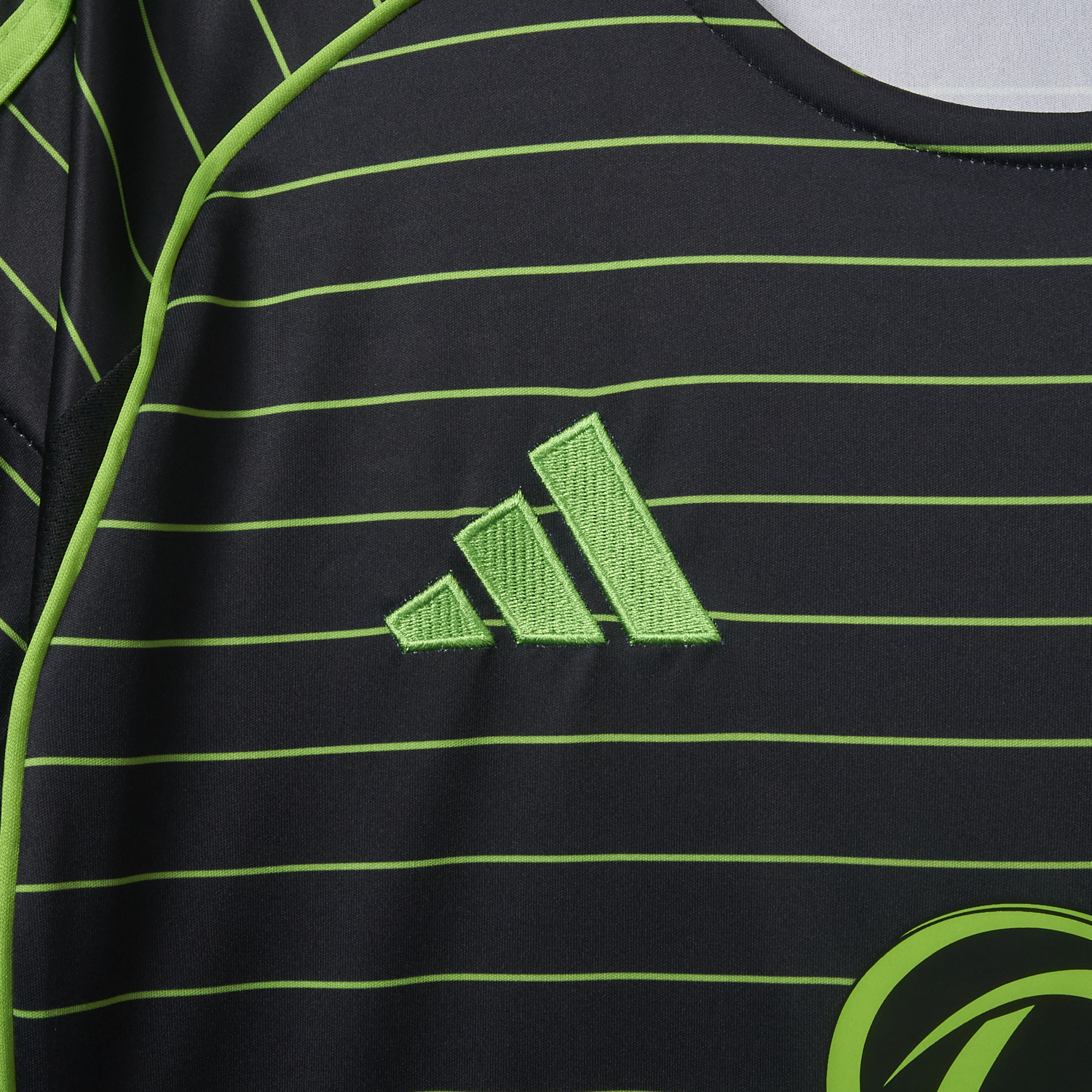 AlphaJersey-Celtic 25-26 Away Green Jersey - Fans Version