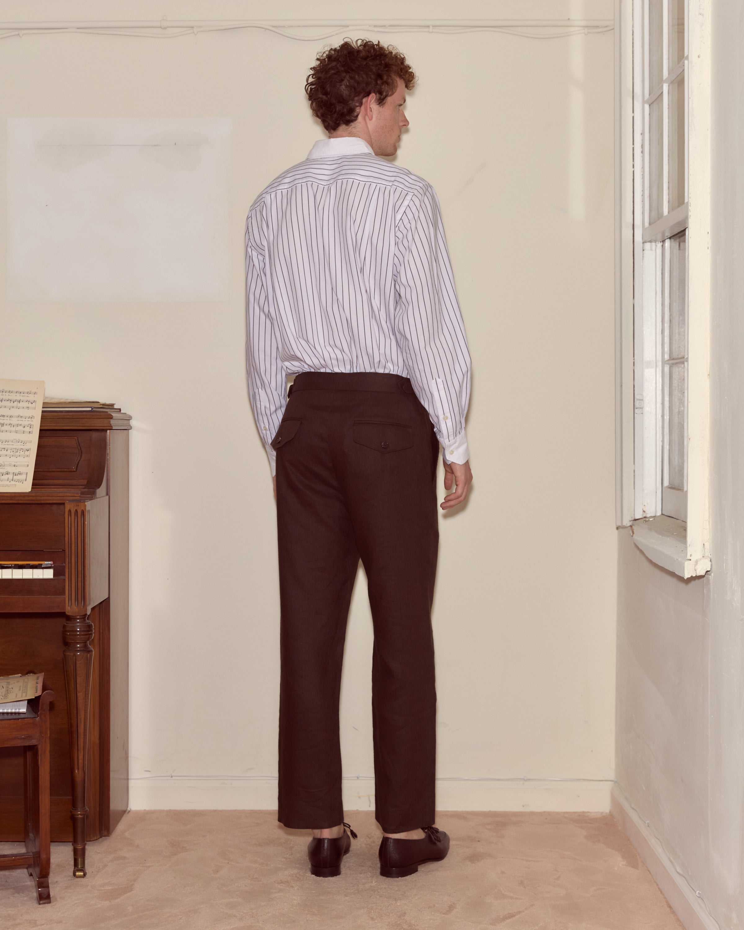 Lightweight Linen Side-Buckle Trousers - Brown/Black | Modern Menswear by yycbvcnbmmnbm