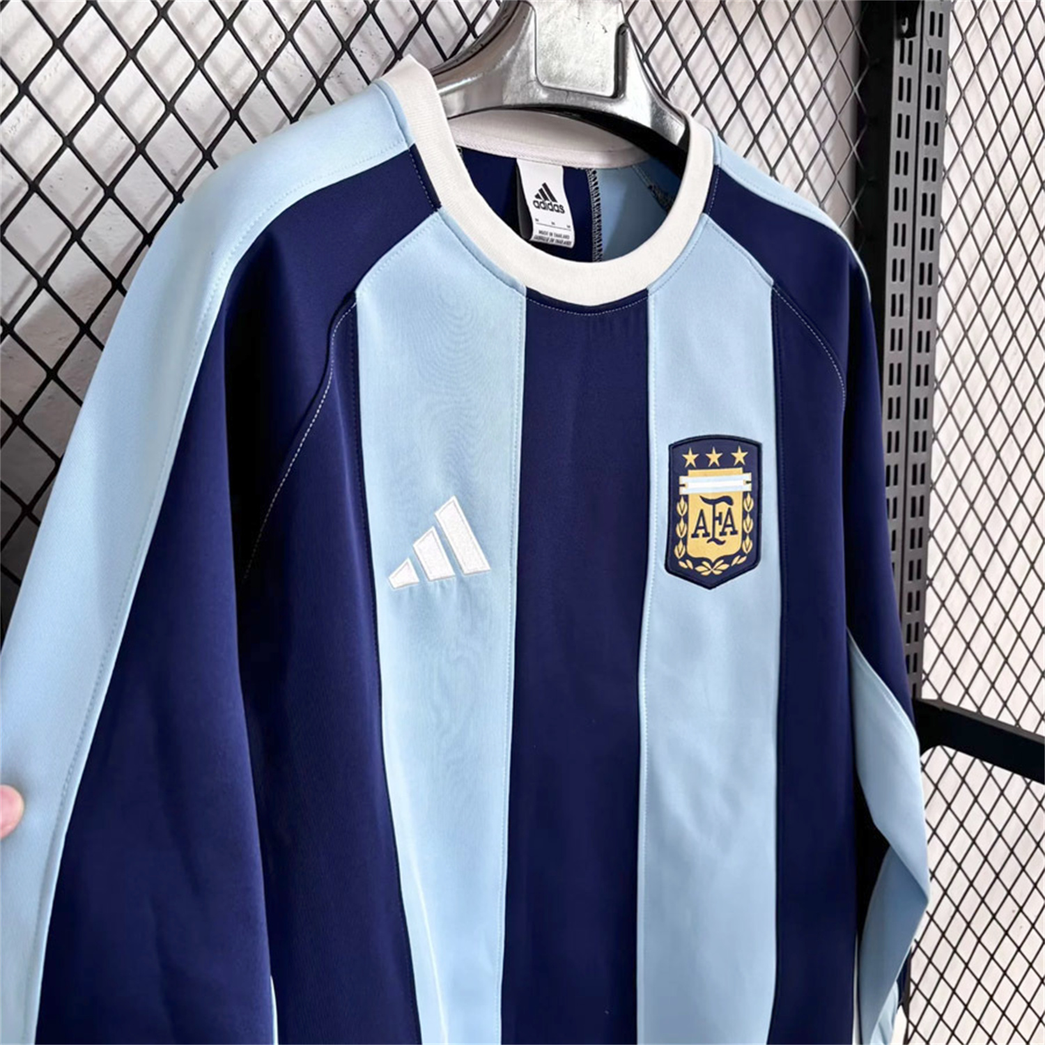 AlphaJersey-Argentina 25-26 Retro Style Unisex Pullover Hoodie