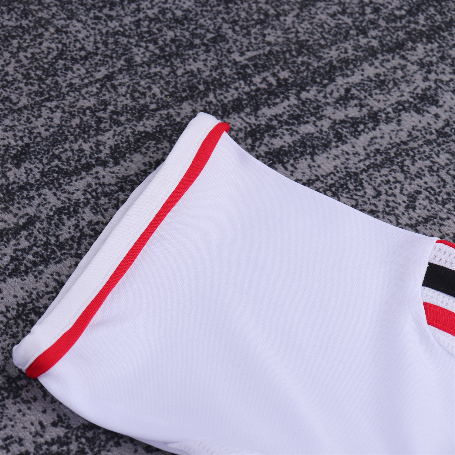 AlphaJersey-Retro AC Milan 2011-12 Away Kids Kit