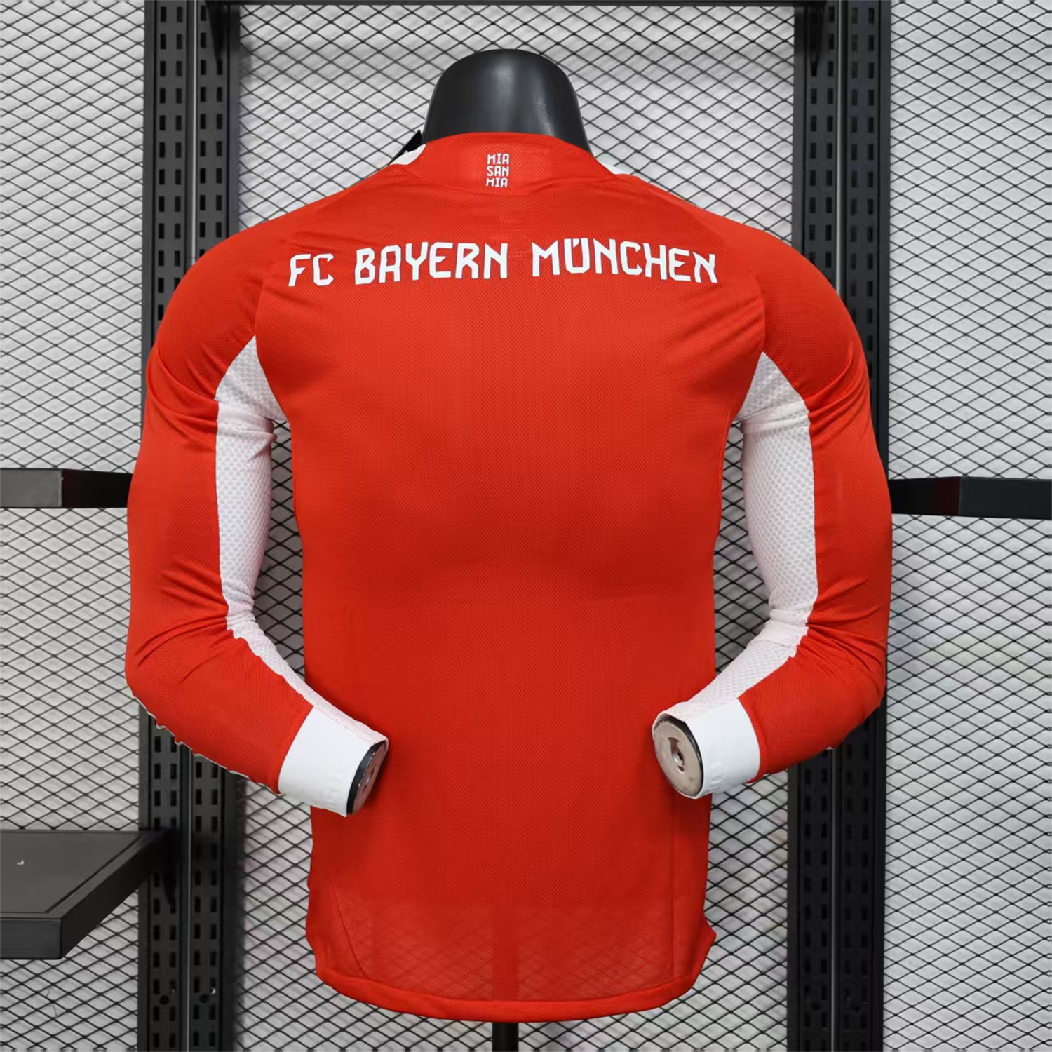 AlphaJersey-Bayern Munich 25-26 Home Long Sleeves Jersey - Player Version