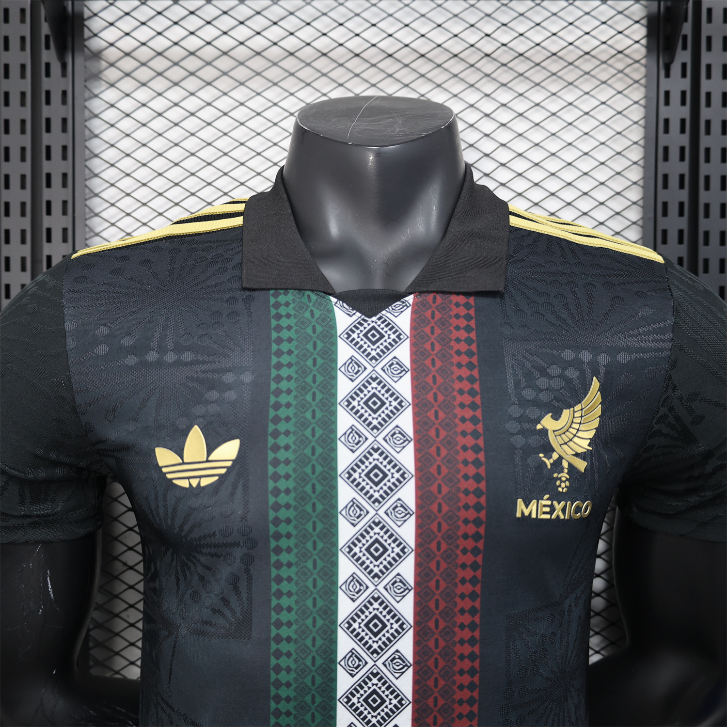 AlphaJersey-Mexico 25-26 Black Polo Jersey with Red White and Green Decorative Pattern - Player Version