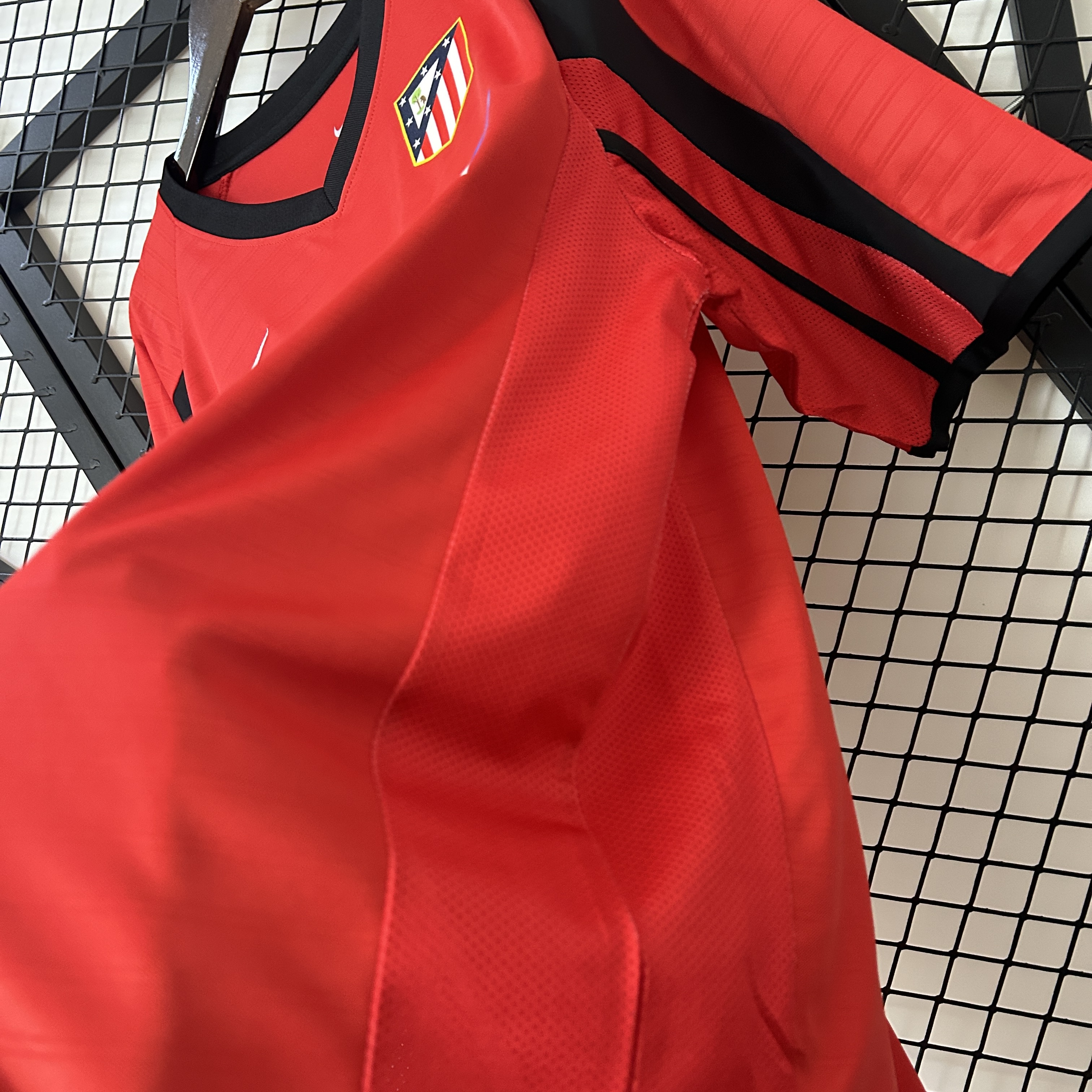 AlphaJersey-Retro Atletico Madrid 2001-02 Away Jersey