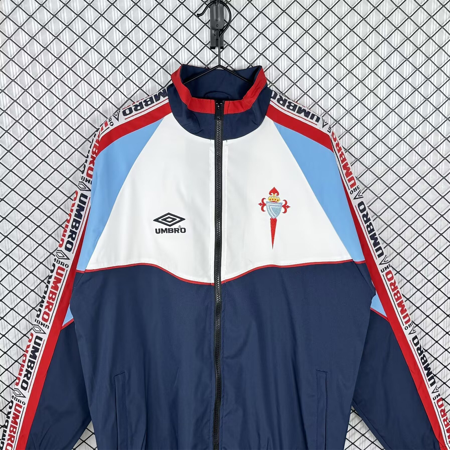 AlphaJersey-Retro Celta Vigo 1998-99 Windbreaker Jacket - White And Blue