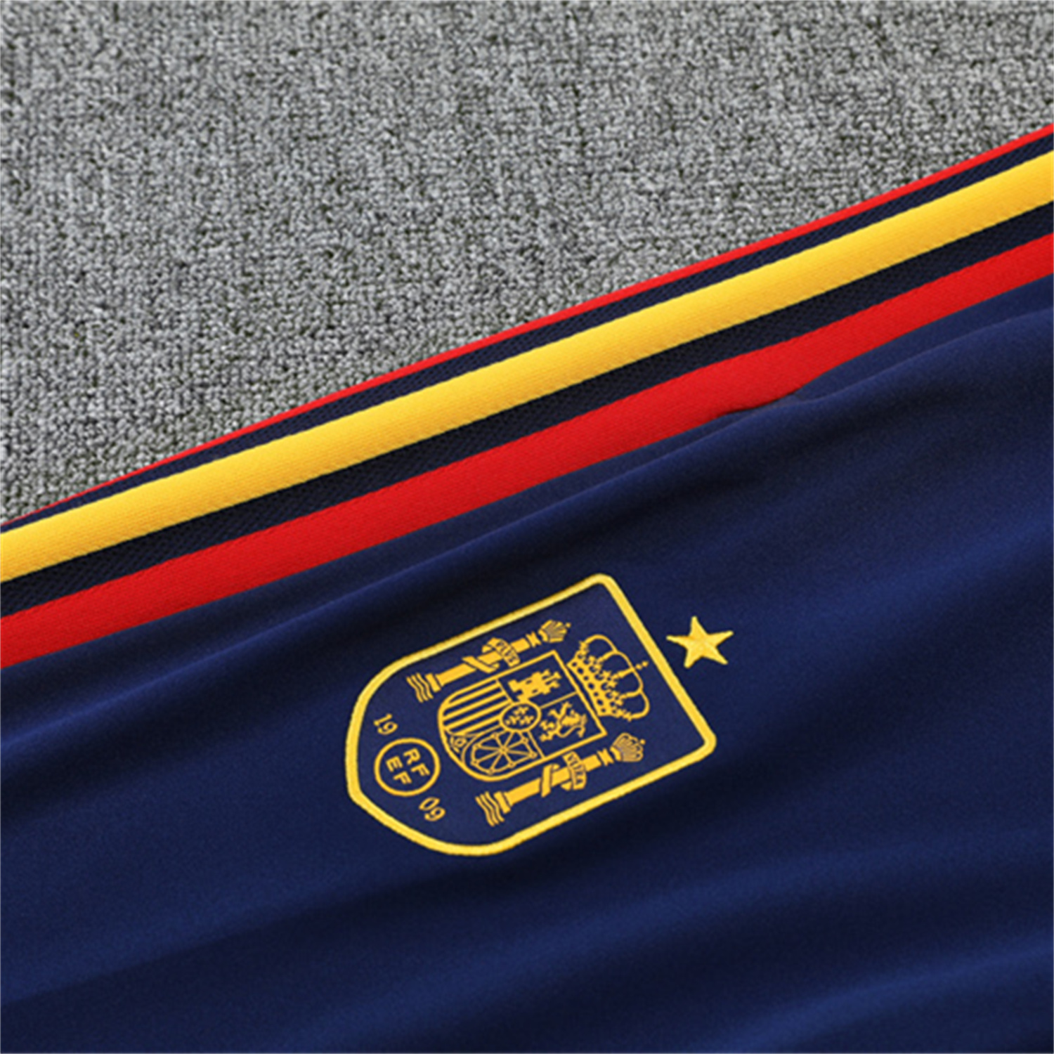AlphaJersey-Spain 2026 Kids Long Sleeve Training Set - Royal Blue Top & Pants