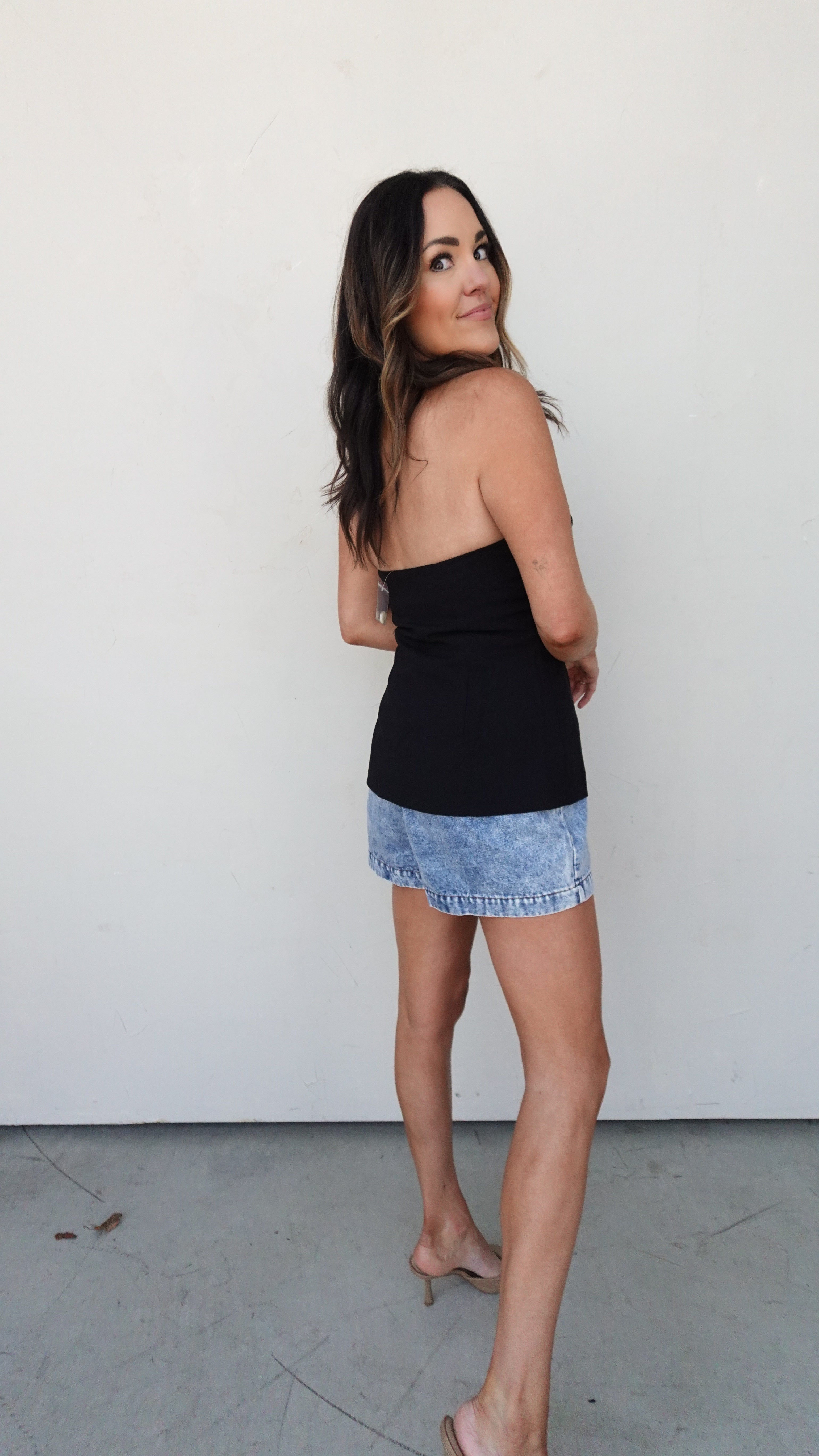 Black V-Neck Halter Top | Elegant Women's Fashion by coolavocek
