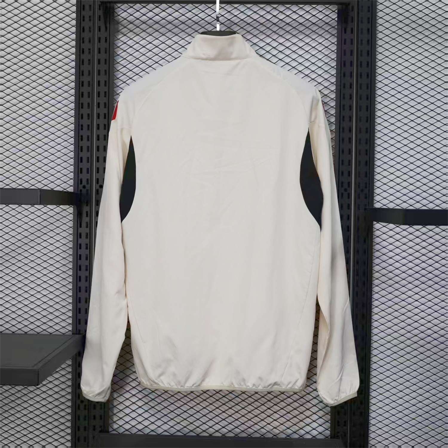 AlphaJersey-Liver.pool 25-26 White Windbreaker Jacket