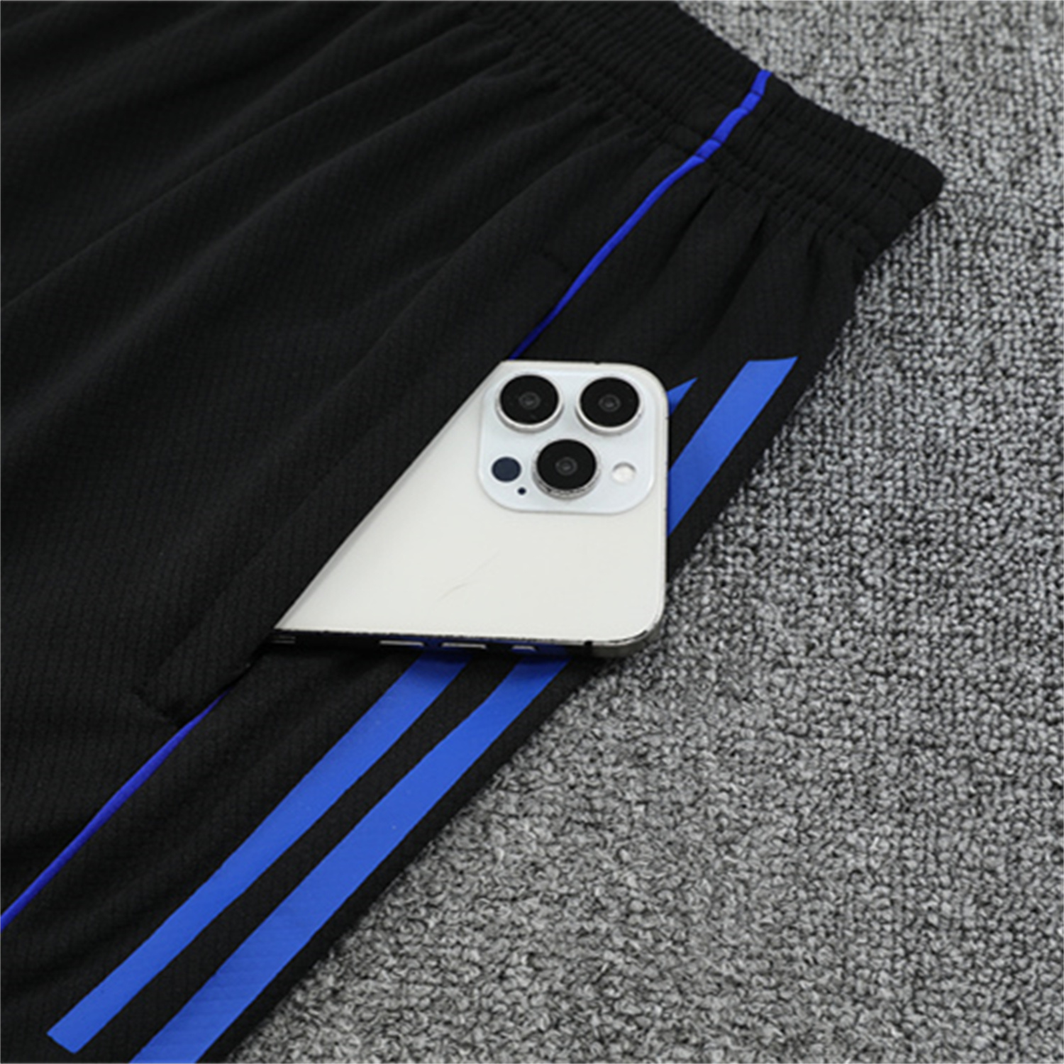 AlphaJersey-Real Madrid 25-26 Short-Sleeve Training Set - CamouflageTop & Black Shorts