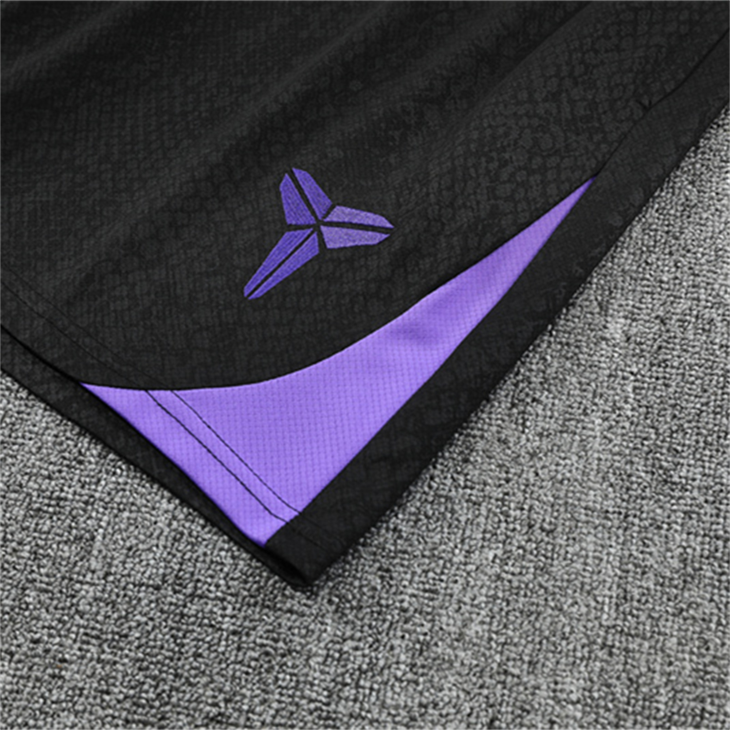 AlphaJersey-Barcelona 25-26 X KB Kids Short-Sleeve Training Set - Purple Top & Black Shorts